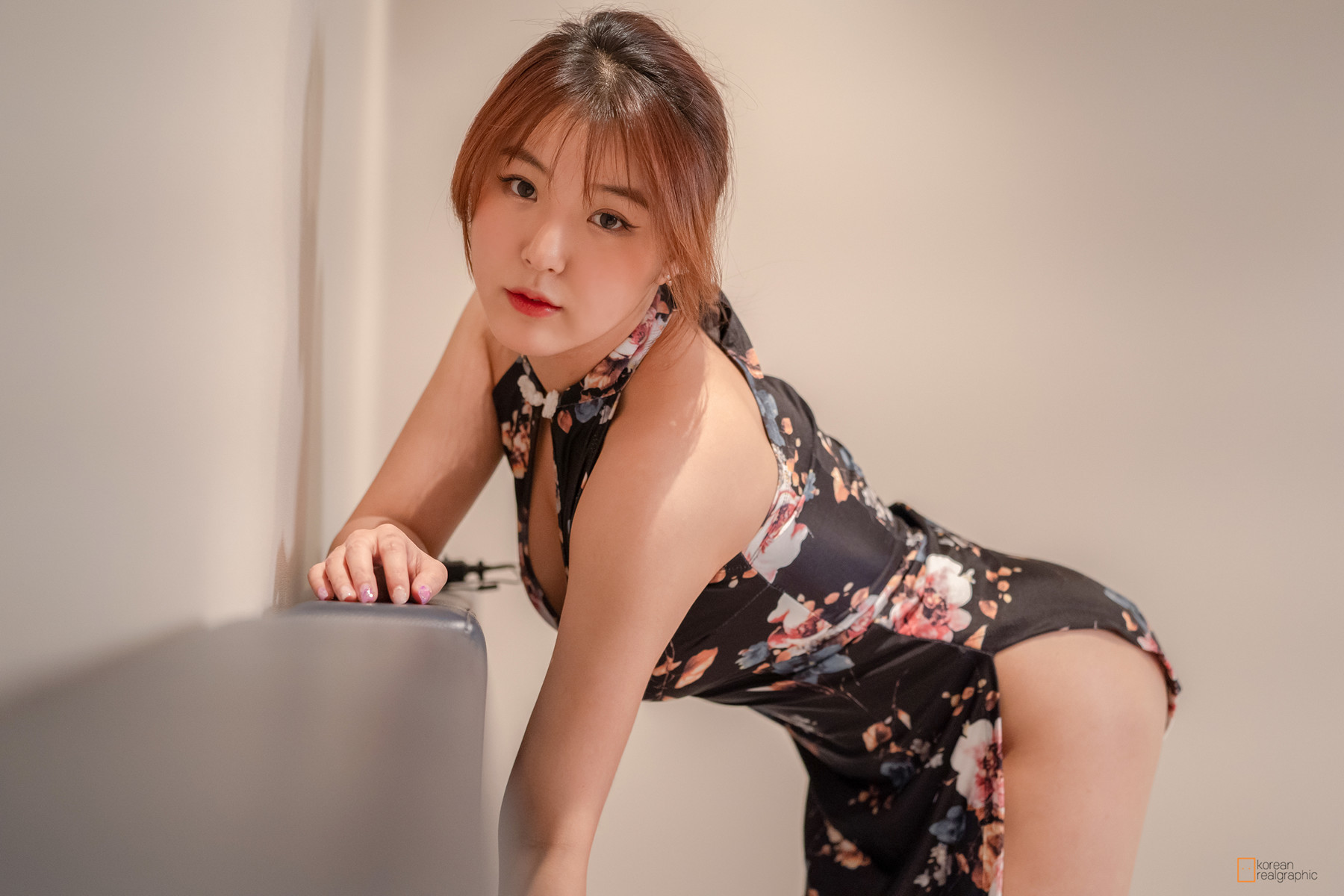 Korean-Realgraphic-No037-Hotel-Cleaning-Main-Cam-08-28