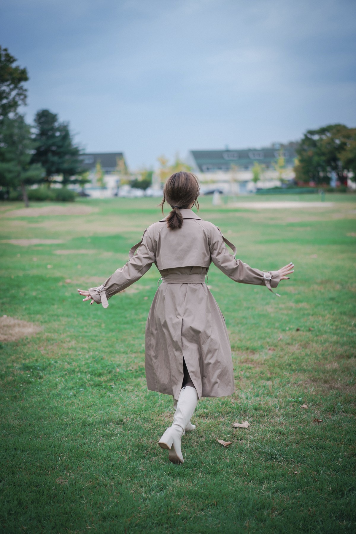 Son-Yeeun-손예은-LOOZY-A-Snap-of-Intimacy-Set02-04-03