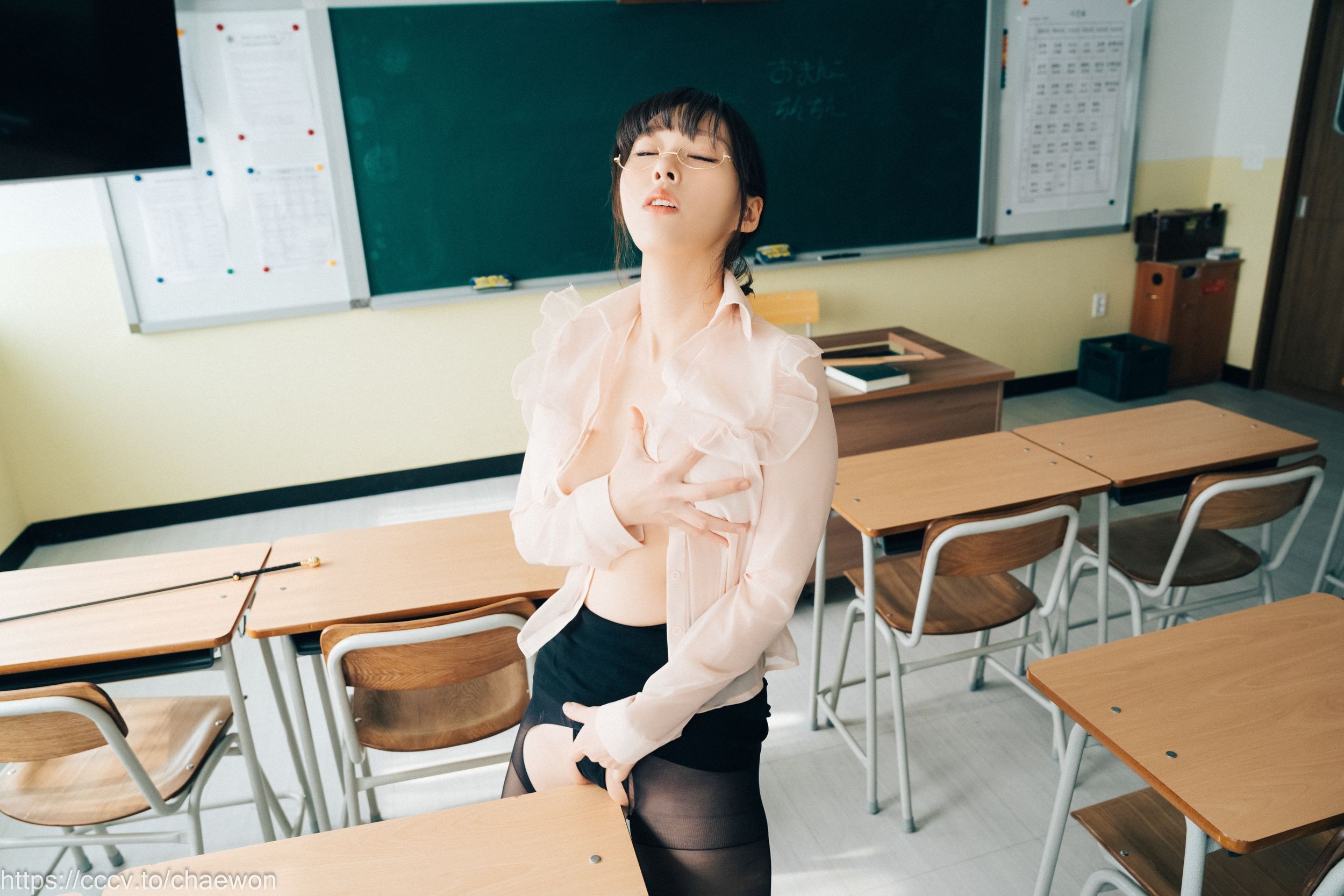 Loozy-Mozzi-모찌--Remedial-Class-Original-Version-205P-09-01