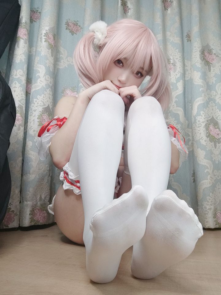 神沢永莉---平安夜红色分体式-04-03-2