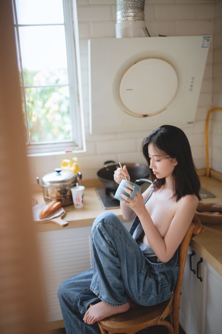 年年---背带裤32P-2年年6M-01-23