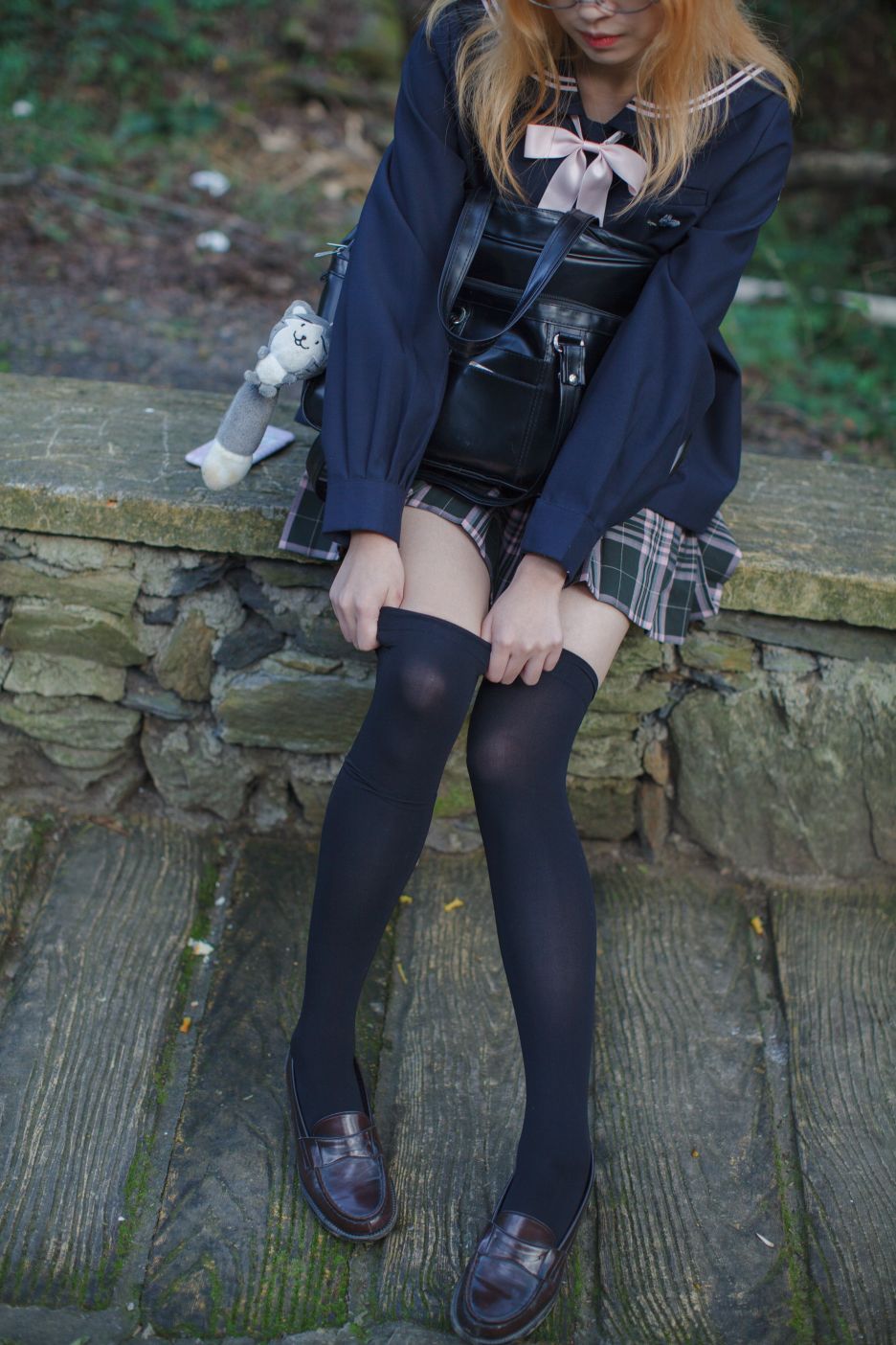 少女秩序写真-EXvol002-白丝格子裙80P-8426M-01-07