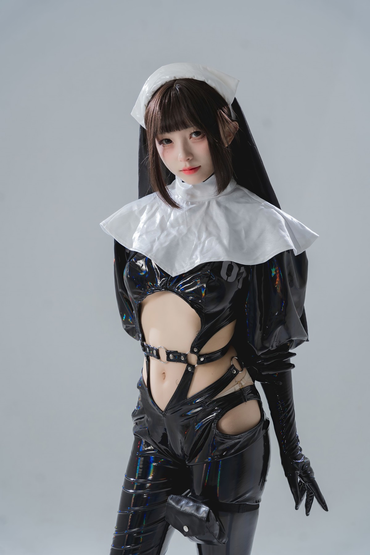 Cosplay-花铃-漆皮修女-02-11