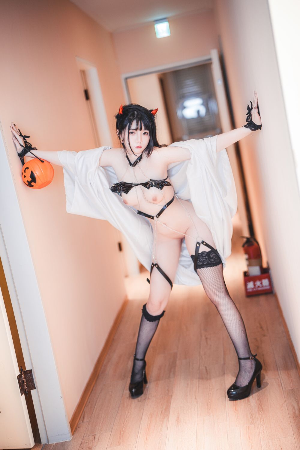 落落Raku-10月订阅-163P1V-204GBTrick-or-Treat-04-13