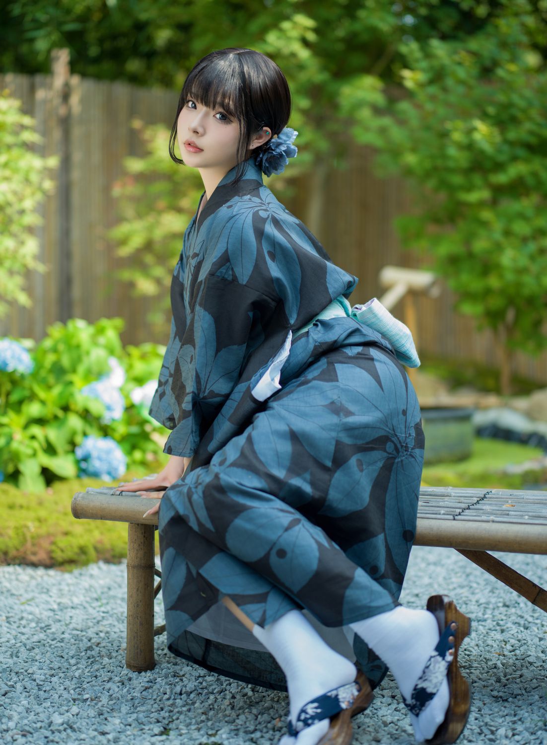 yuuhui玉汇-中庭之妻-117P2V-155GB-01-15