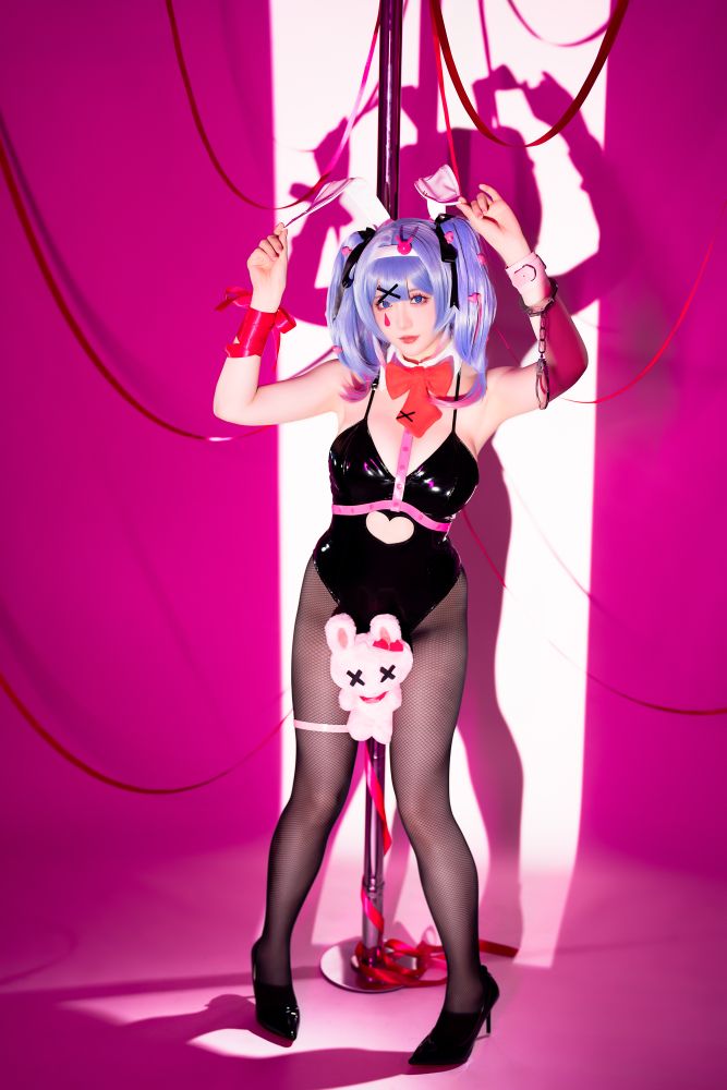 星之迟迟---2024年05月计划B-初音未来-兔子洞85P2V-32GB-08-17