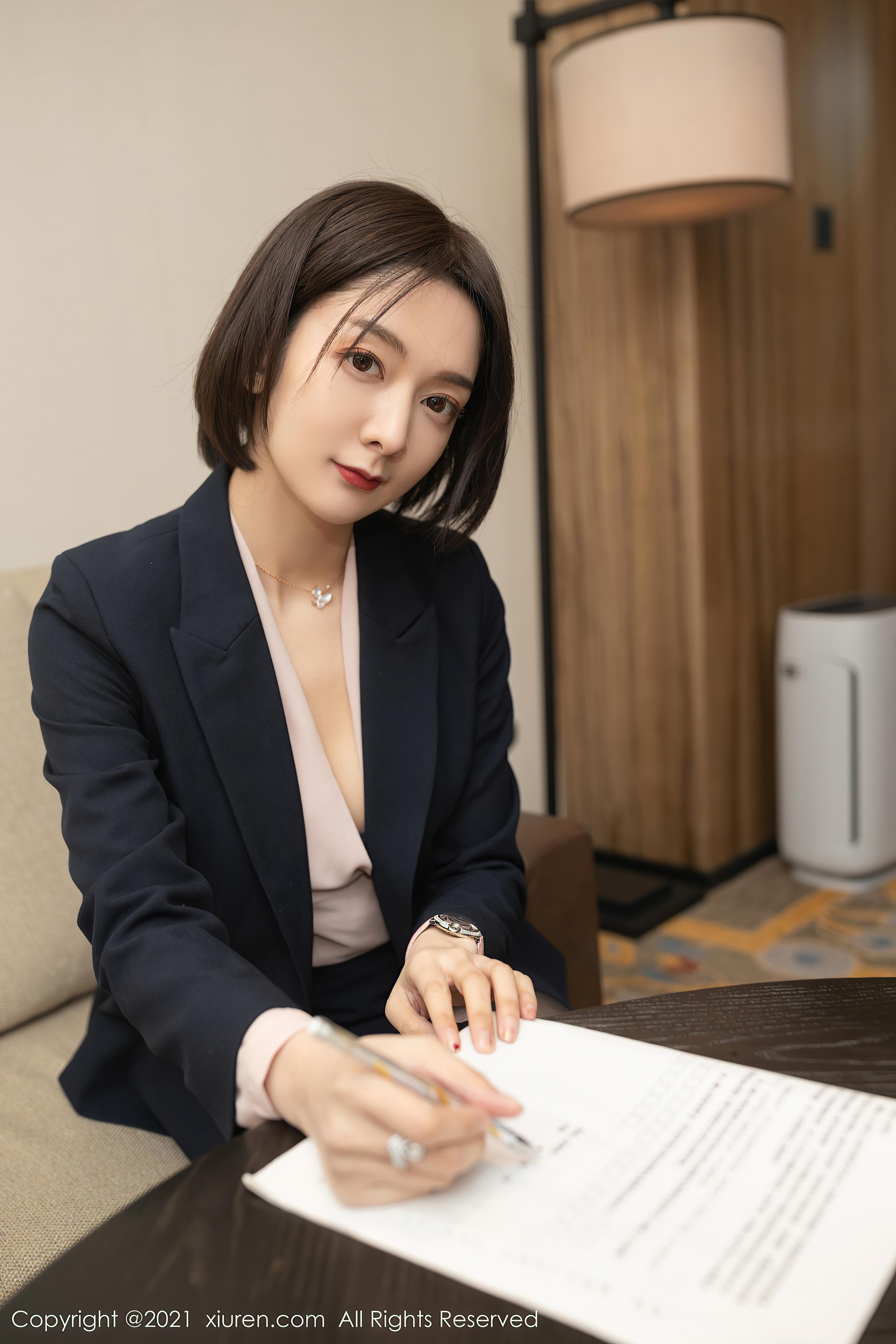 125-XIUREN秀人网-20210802-NO3745-Angela00-78P-83536-MB-08-24
