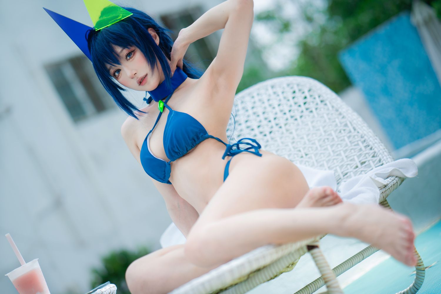 阿包也是兔娘---花园-泳装-35P-306MB-02-25