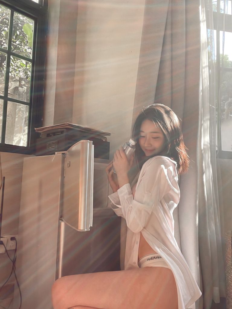 年年---光与年41P-249M-01-23