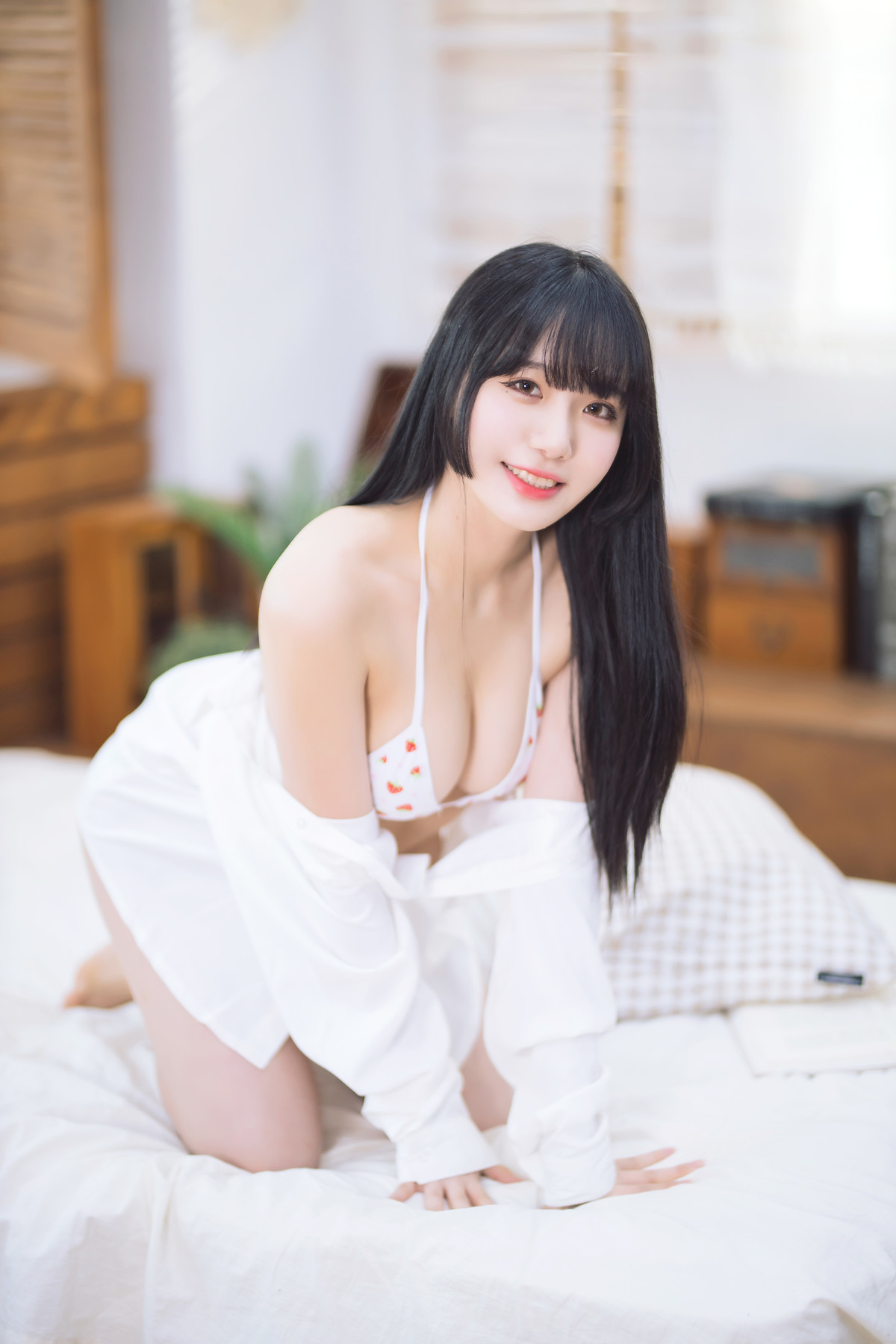 Sooflower-수련수련-Strawberry-Photobook-Set01-11-30