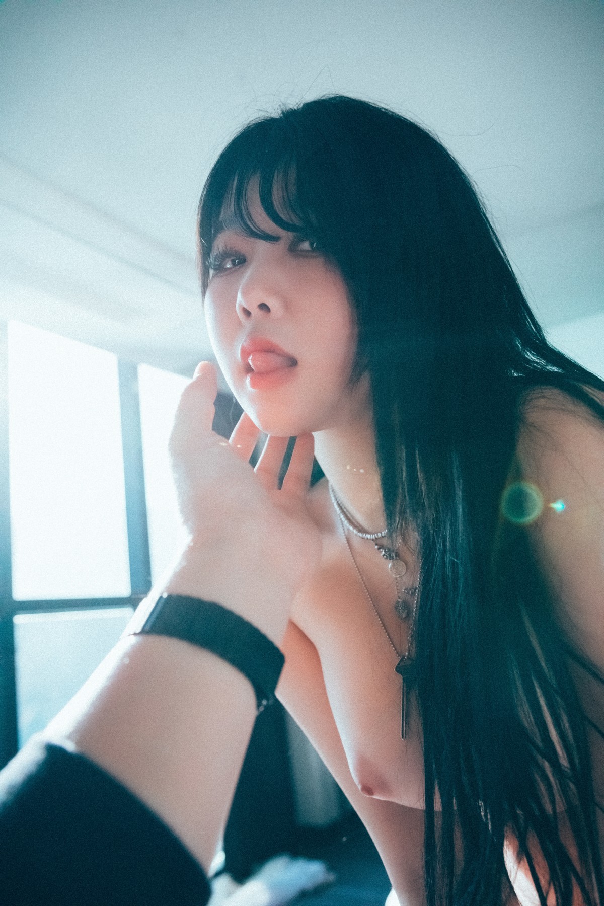 ZIAKwon-권지아-Loozy-Wannait-Set02-10-12