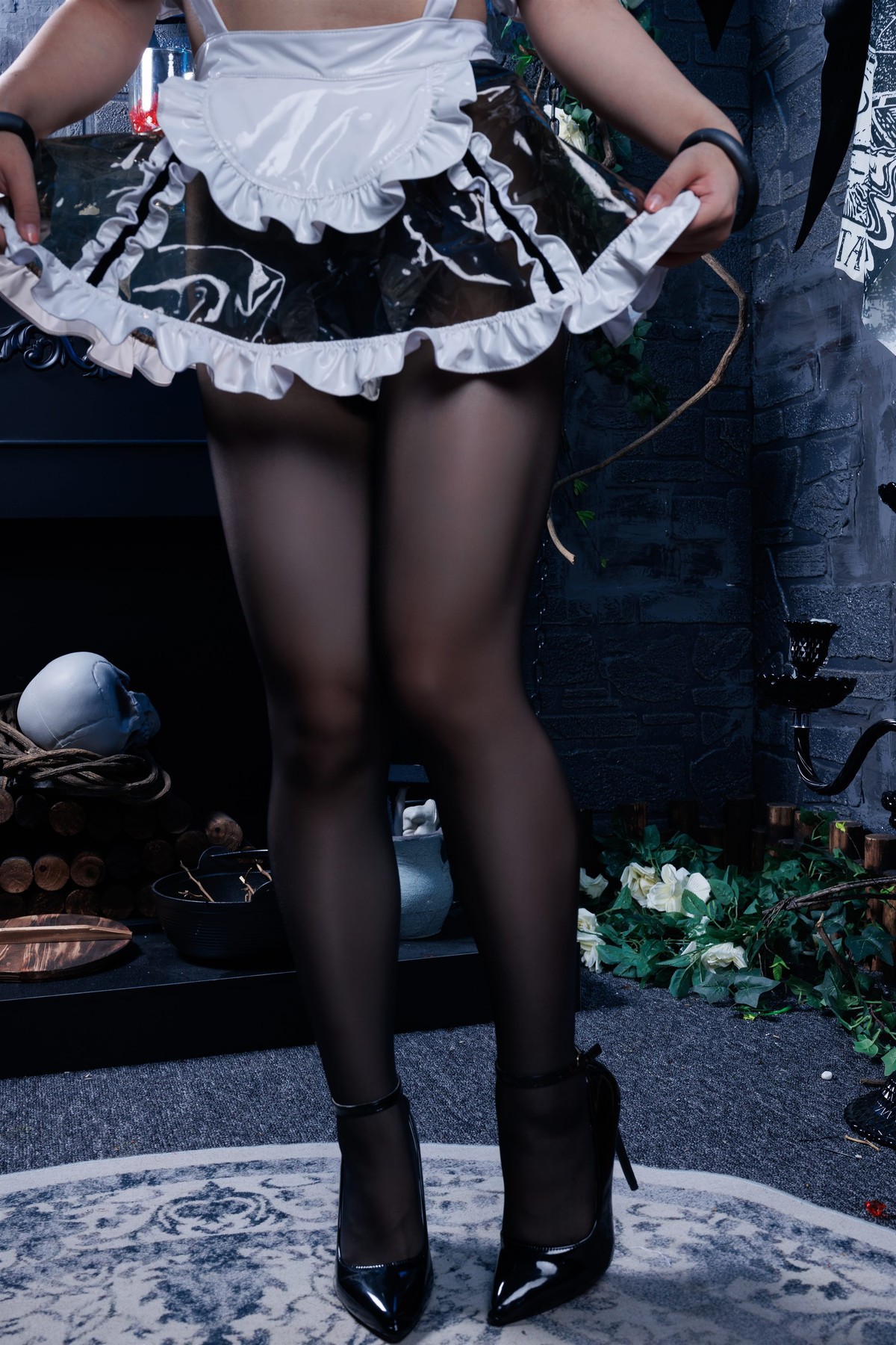 Cosplay-胡桃猫Kurumineko-女仆吸血姬-Vol01-03-20-11