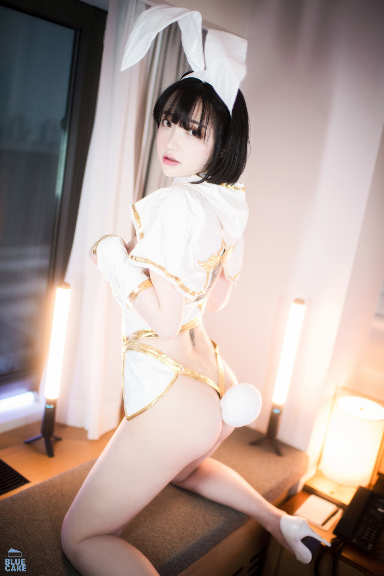 Son-Yeeun-손예은-BLUECAKE-BunnyLuXXX-12-22