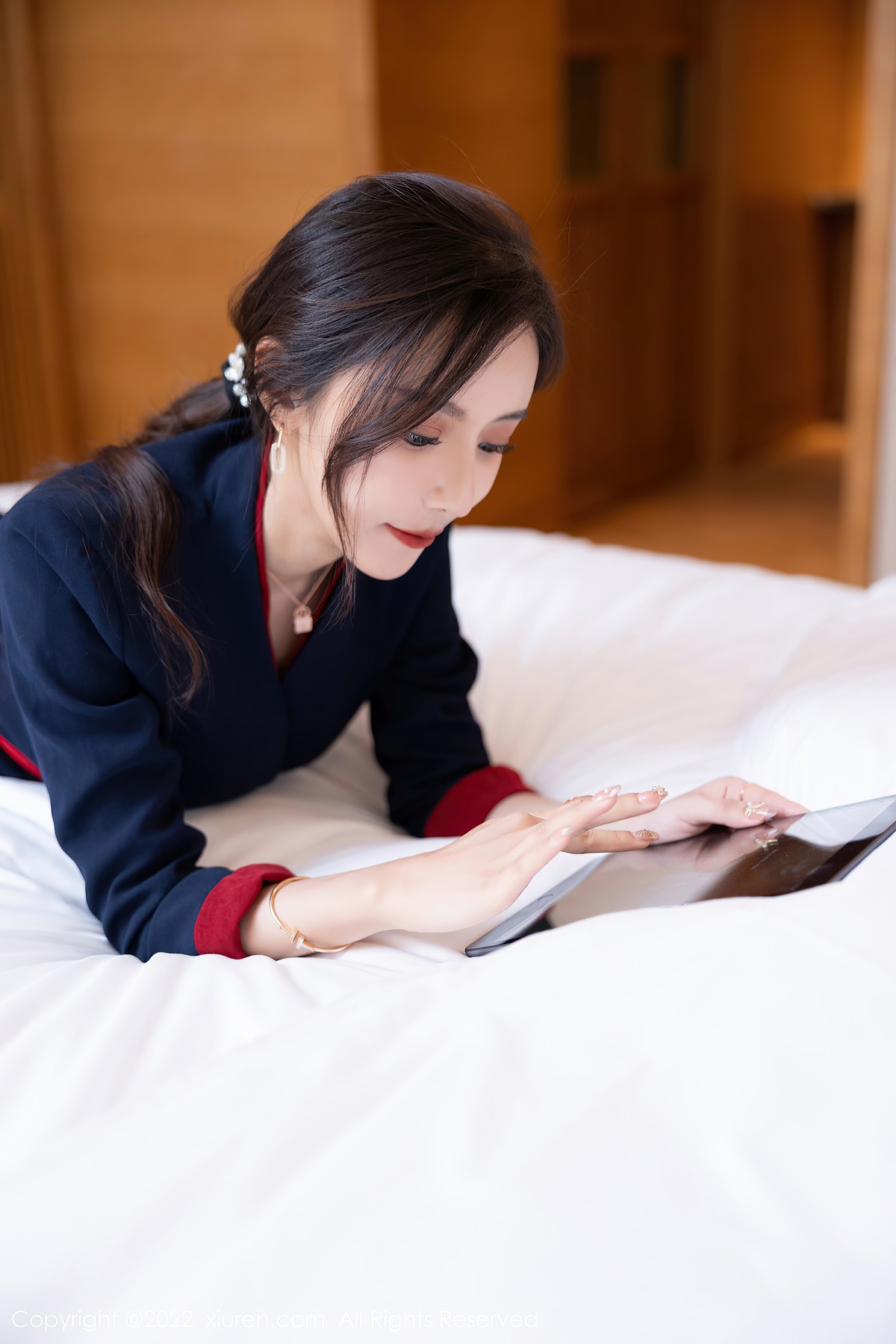 XiuRen秀人网-No4500-Yanni王馨瑶-09-28