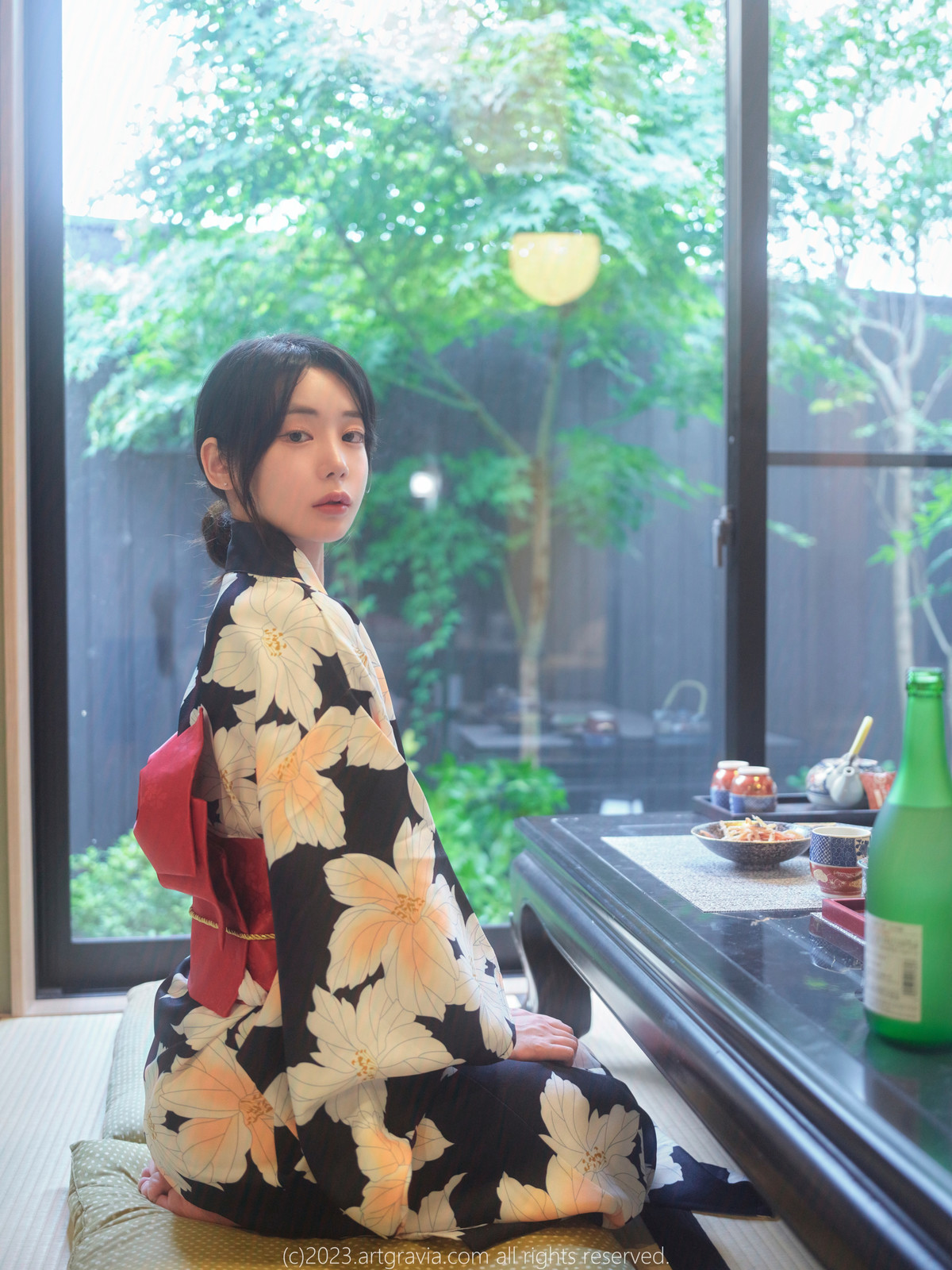 Wuyo-우요-ArtGravia-Vol553-Photobook-Set01-08-19