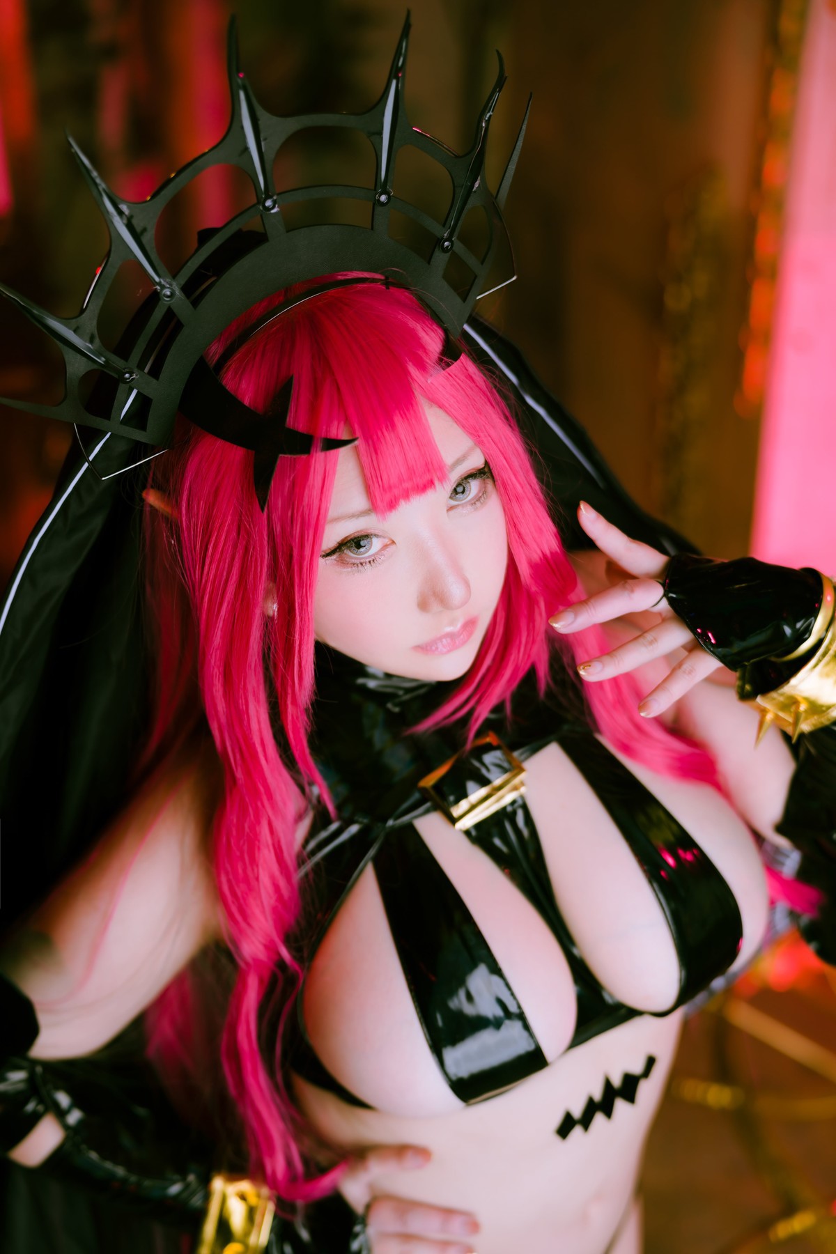 Cosplay-SAKUサク-Morgan-le-Fay-Set04-08-29
