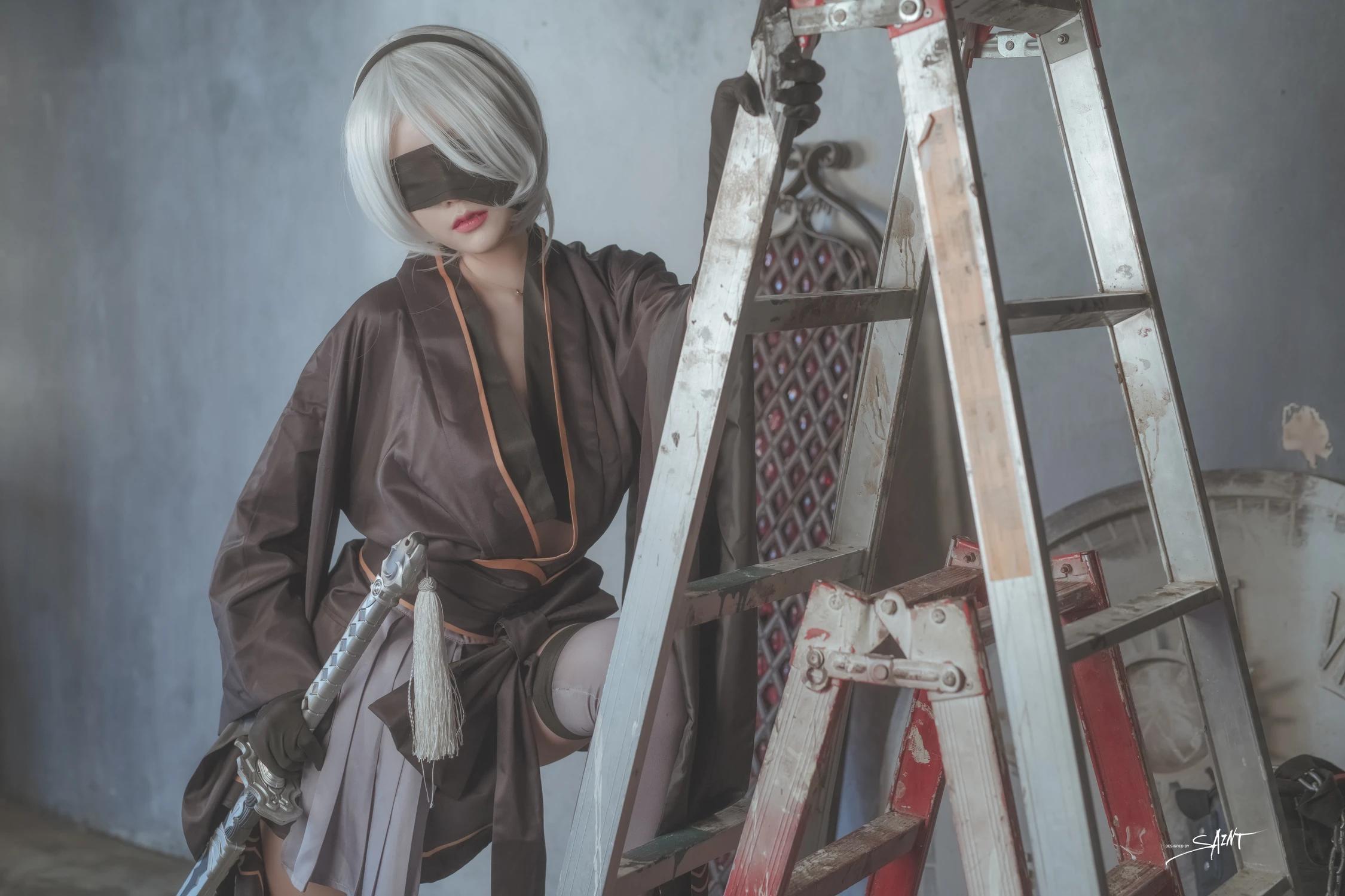 Yuna-유나-SAINT-Photolife-Nier-Automata-2B-11-10