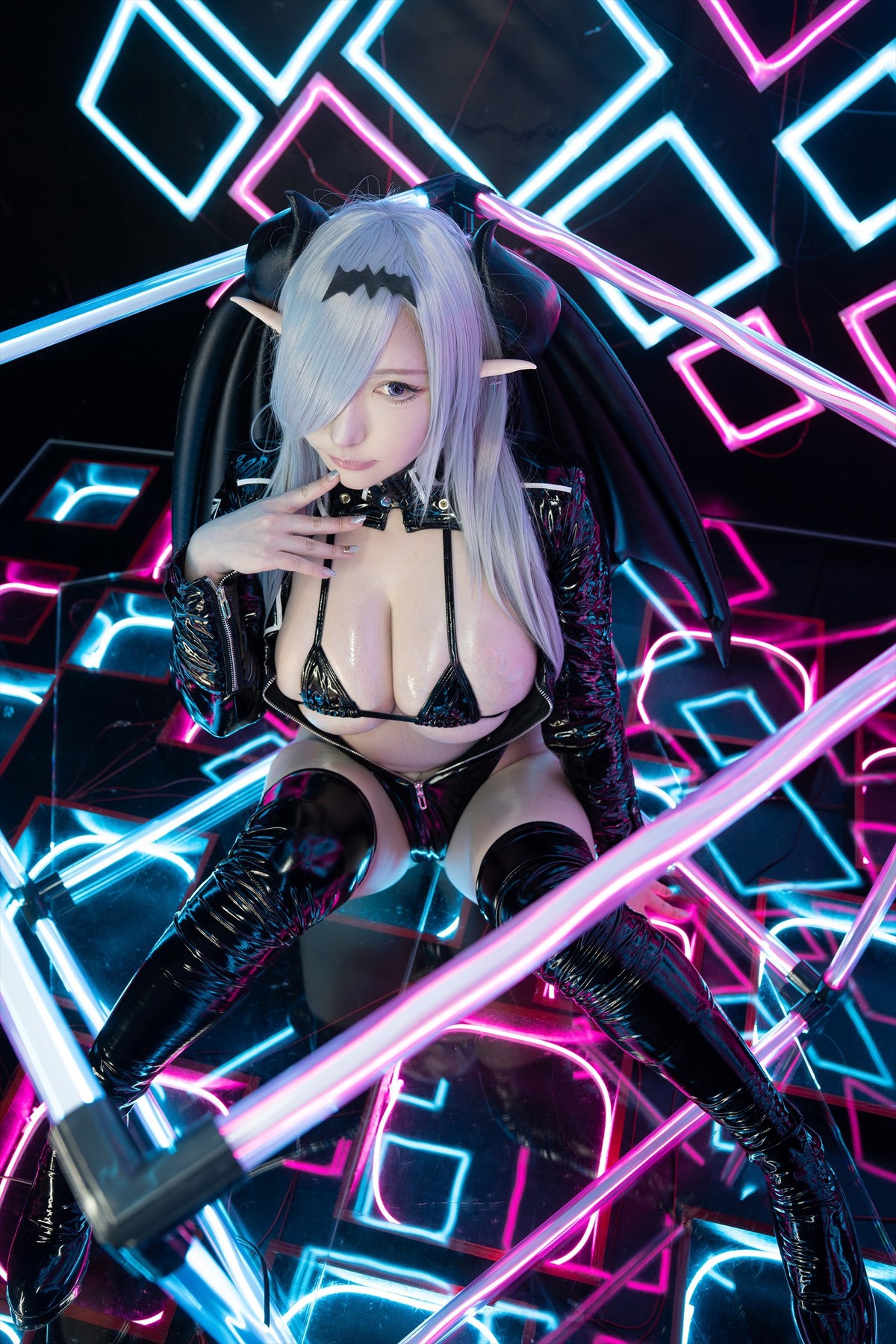 Cosplay-SAKUサク-See-through-Bunny-Succubus-Set04-05-02