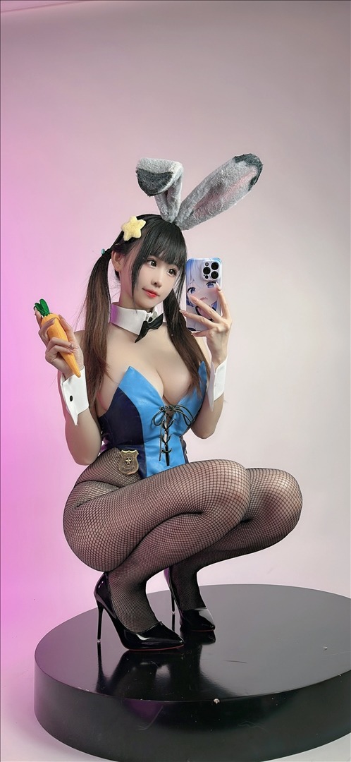 miko酱---23年05月合集297P-297P-53819-MB-20240811y-08-14-2