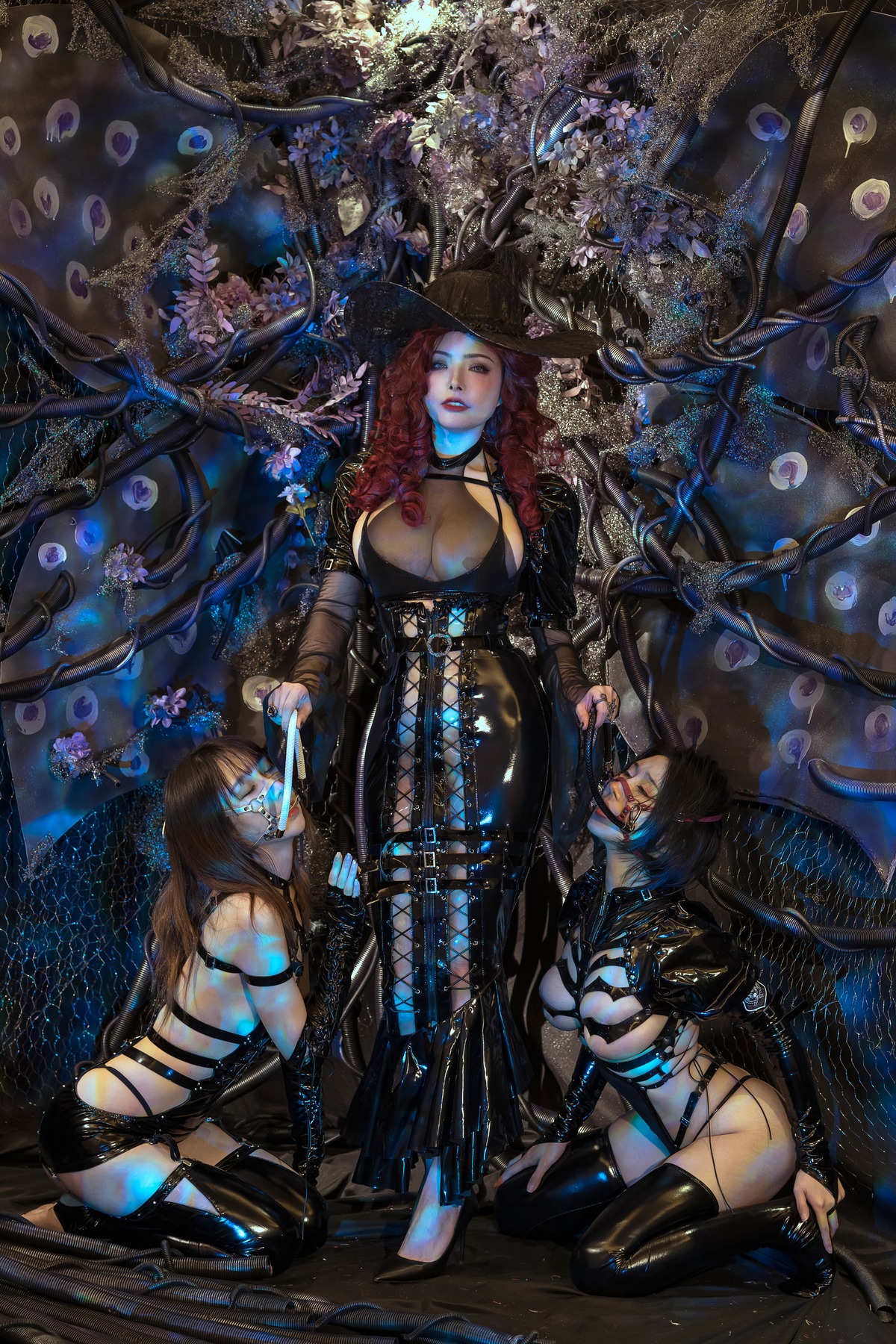 秋和柯基-Cosplay-莉莉丝-11-09