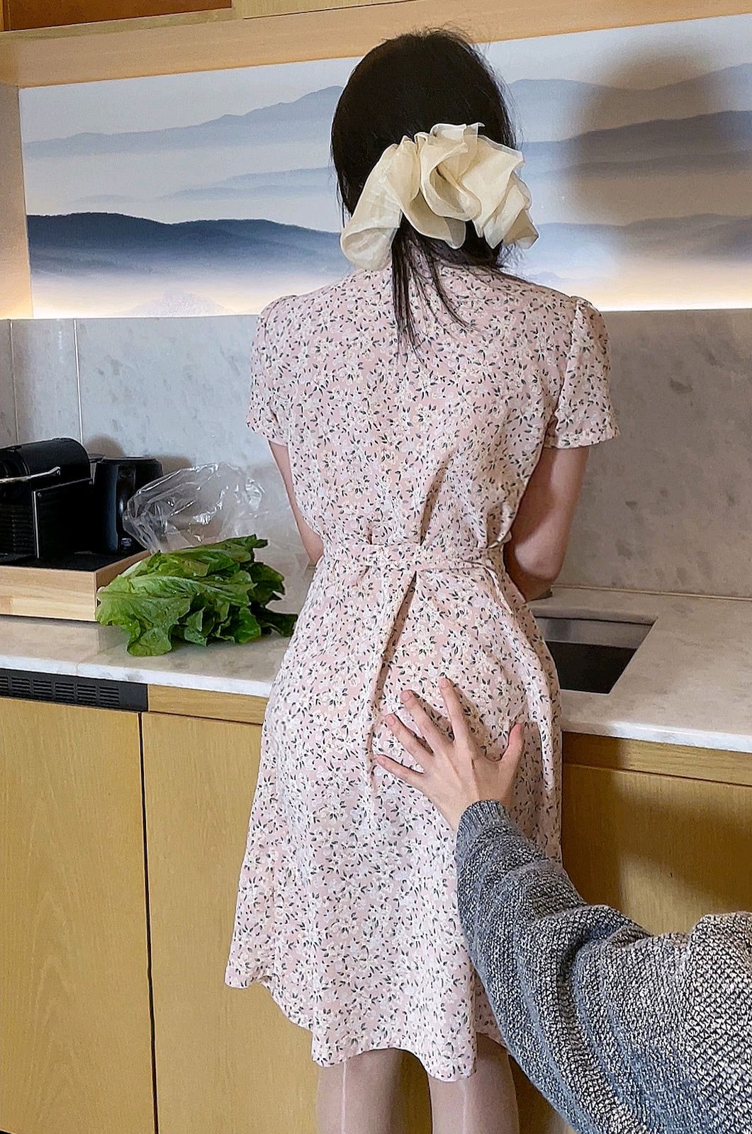 抖娘-利世---小保姆与老头-140P1V-181MB-04-27