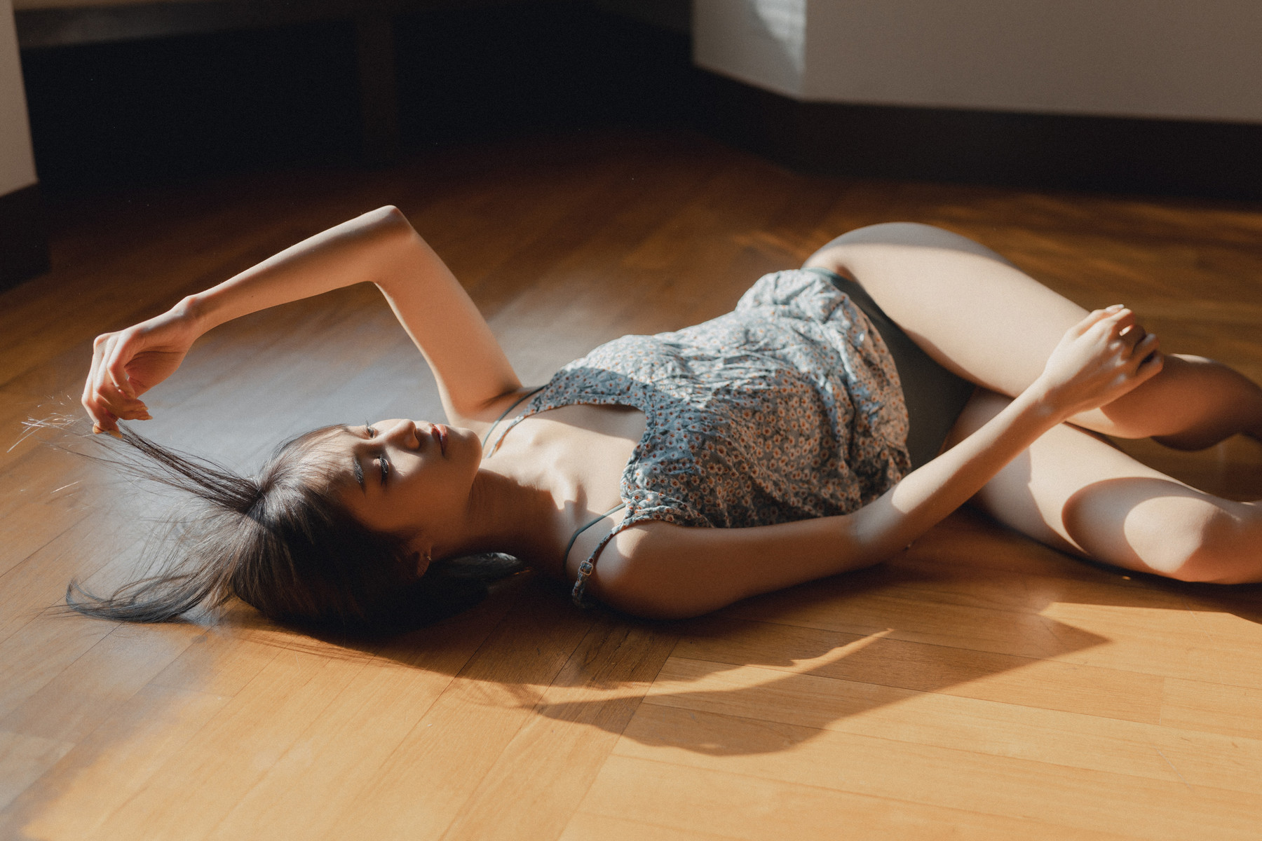 Tracia-DCP-snaps-Vol03-Photobook-Set01-10-18