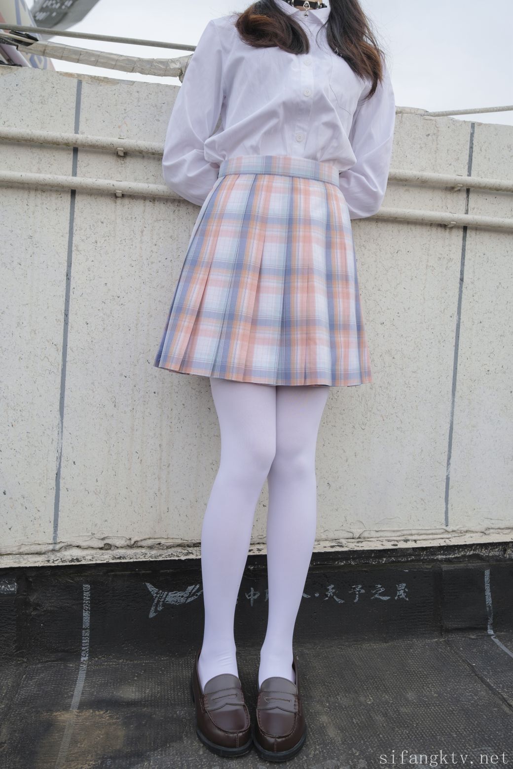 VIP小七-JK-R18-230P1V-372G-01-14