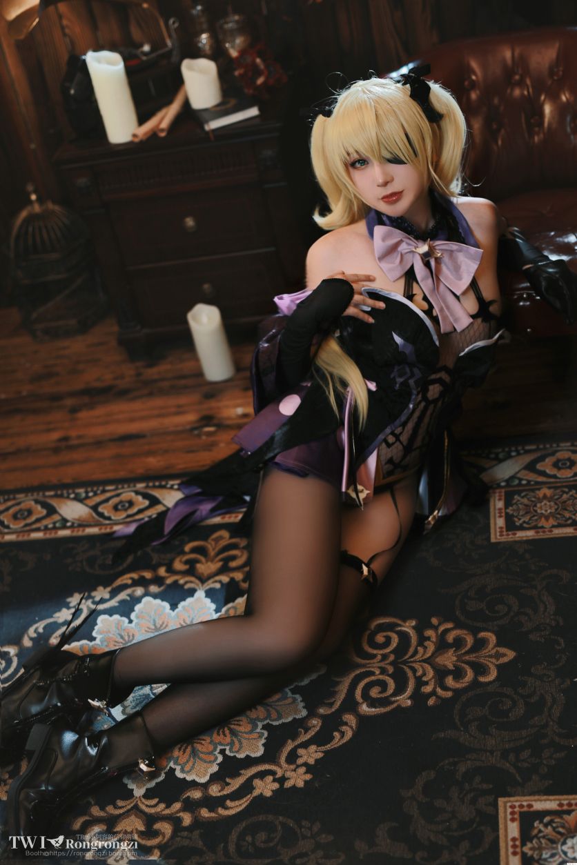 小容仔咕咕咕w-菲谢尔26P1V-253MB-03-04