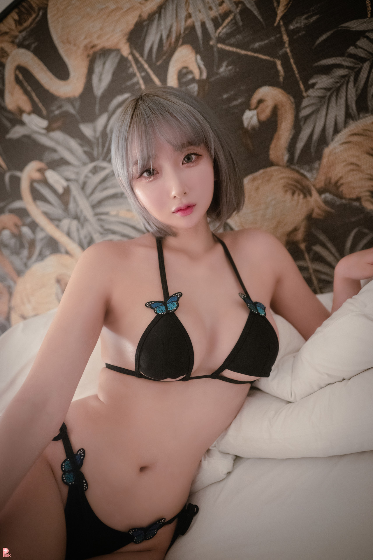 Dayeon-다연-PINK-Cosplay-Event-RED-BLACK-01-12