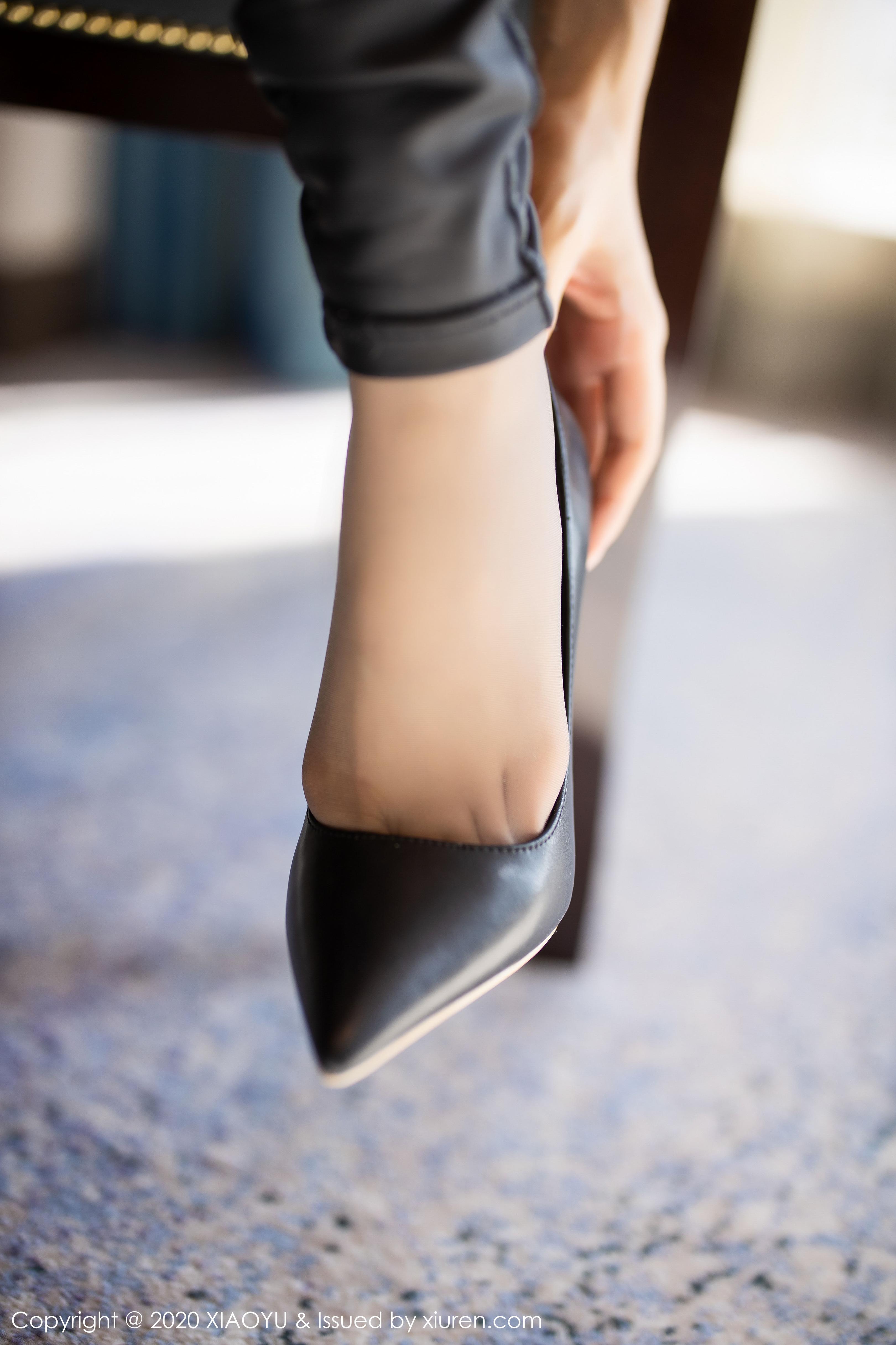 076-XIAOYU语画界-20200106-VOL229-Angela小热巴-114P-17566-MB-08-24