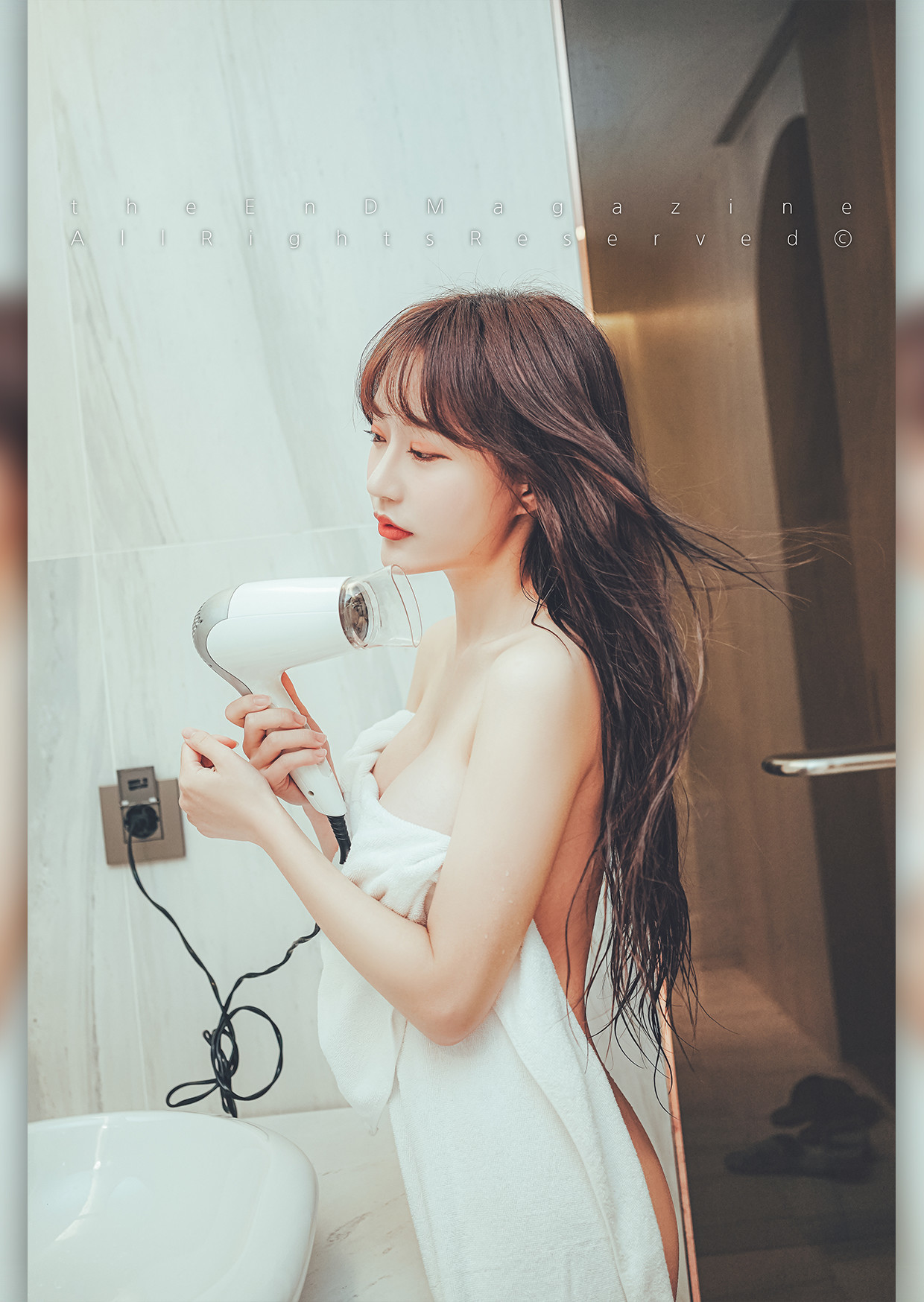 Jucy-쥬시-TheEnDMagazine-Erotic-Date-Set02-10-24