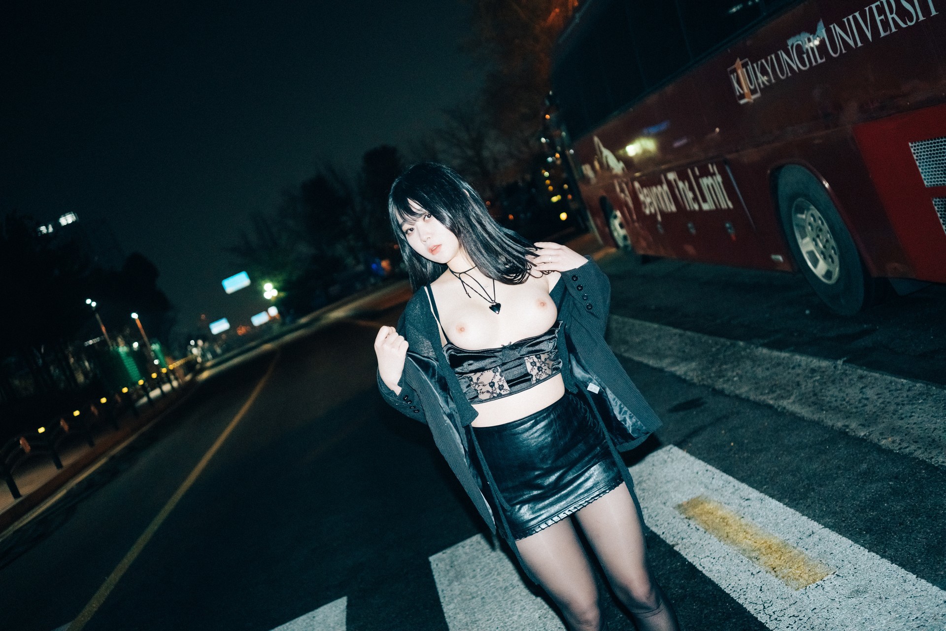 ZIAKwon-권지아-Loozy-XXX-At-Night-Road-Set01-01-25