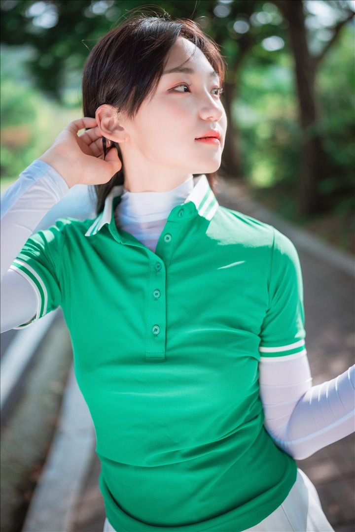 DJAWA-Photo---HENDOONG-혠둥이---On-Green-101P118GB-20240814b-08-14