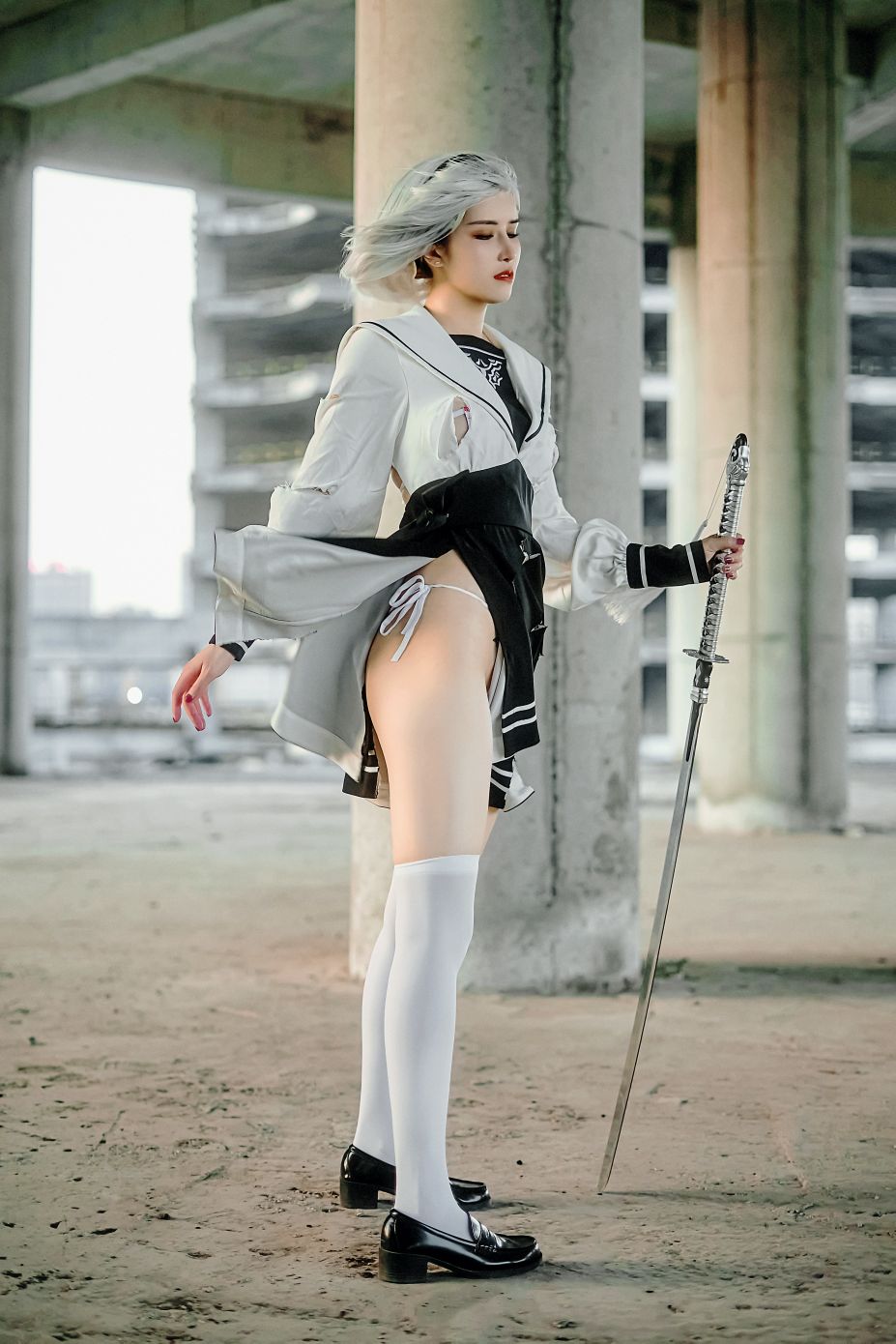 鹿八岁baby---尼尔机械纪元-2B废墟-05-18