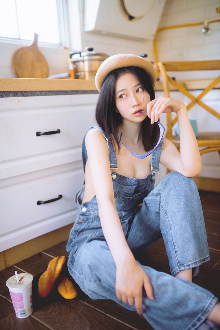 年年---背带裤32P-2年年6M-01-23