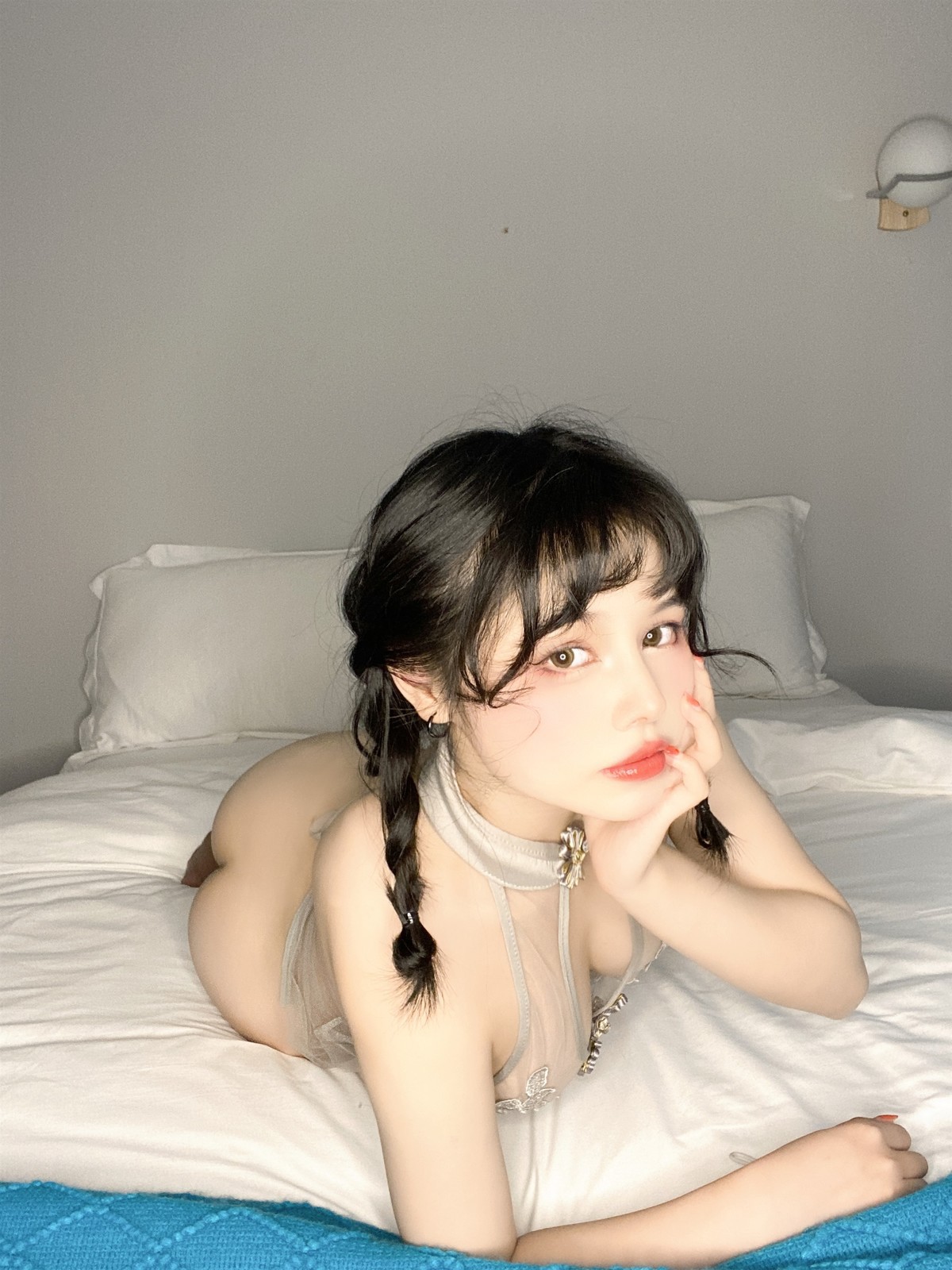 Cosplay-七月喵子-透明灰撕袜-08-19