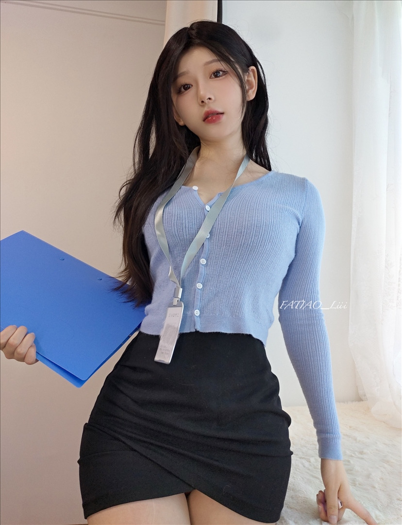 迷之呆梨---24年08月fantia会员订阅合集-130P-25048-MB-20240904f-09-06