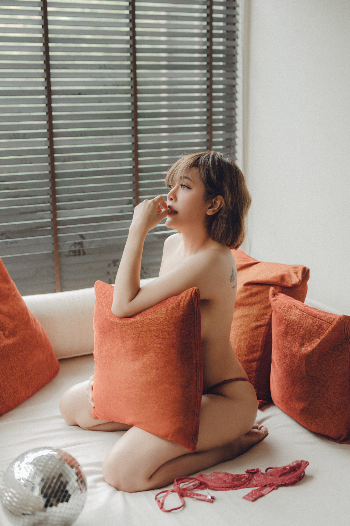 May-Photobook-Warm-Sunlight-Set01-10-27