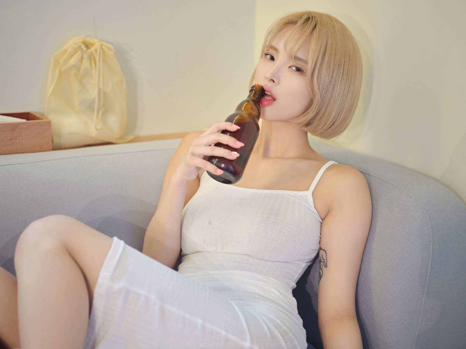 Kim-Hyoyeon-김효연-ArtGravia-Vol396-Photobook-Set01-02-12