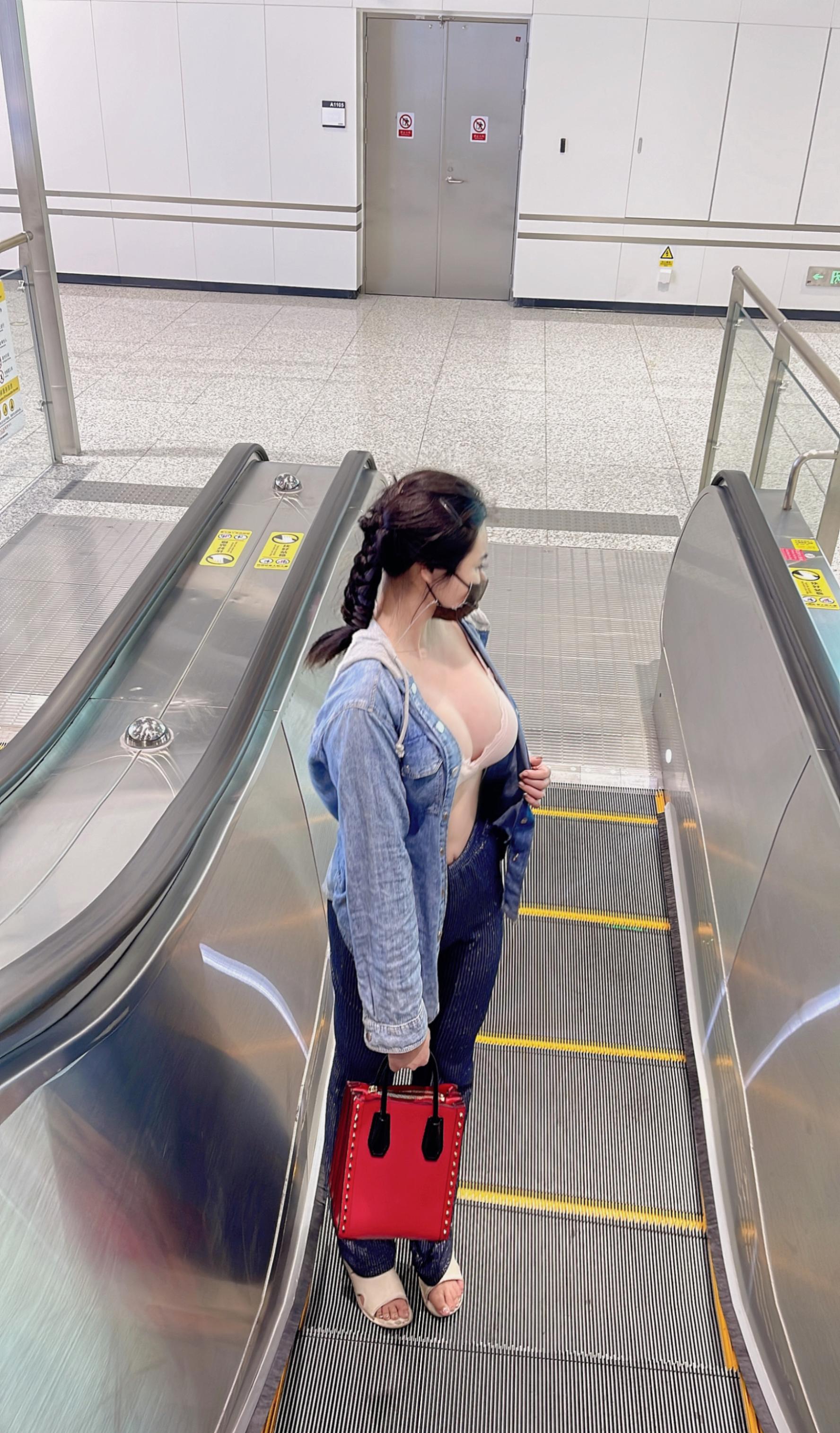 水蜜桃米米---酒店情趣-28P-1V-22548-MB-08-11