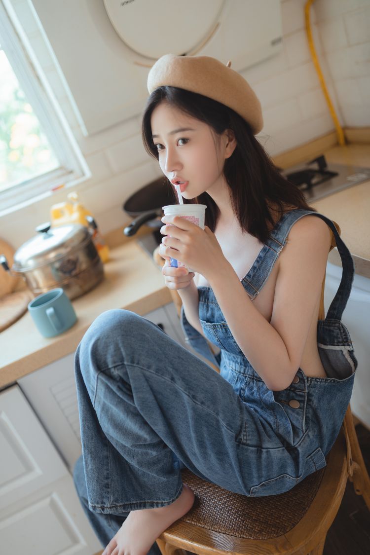 年年---背带裤32P-2年年6M-01-23