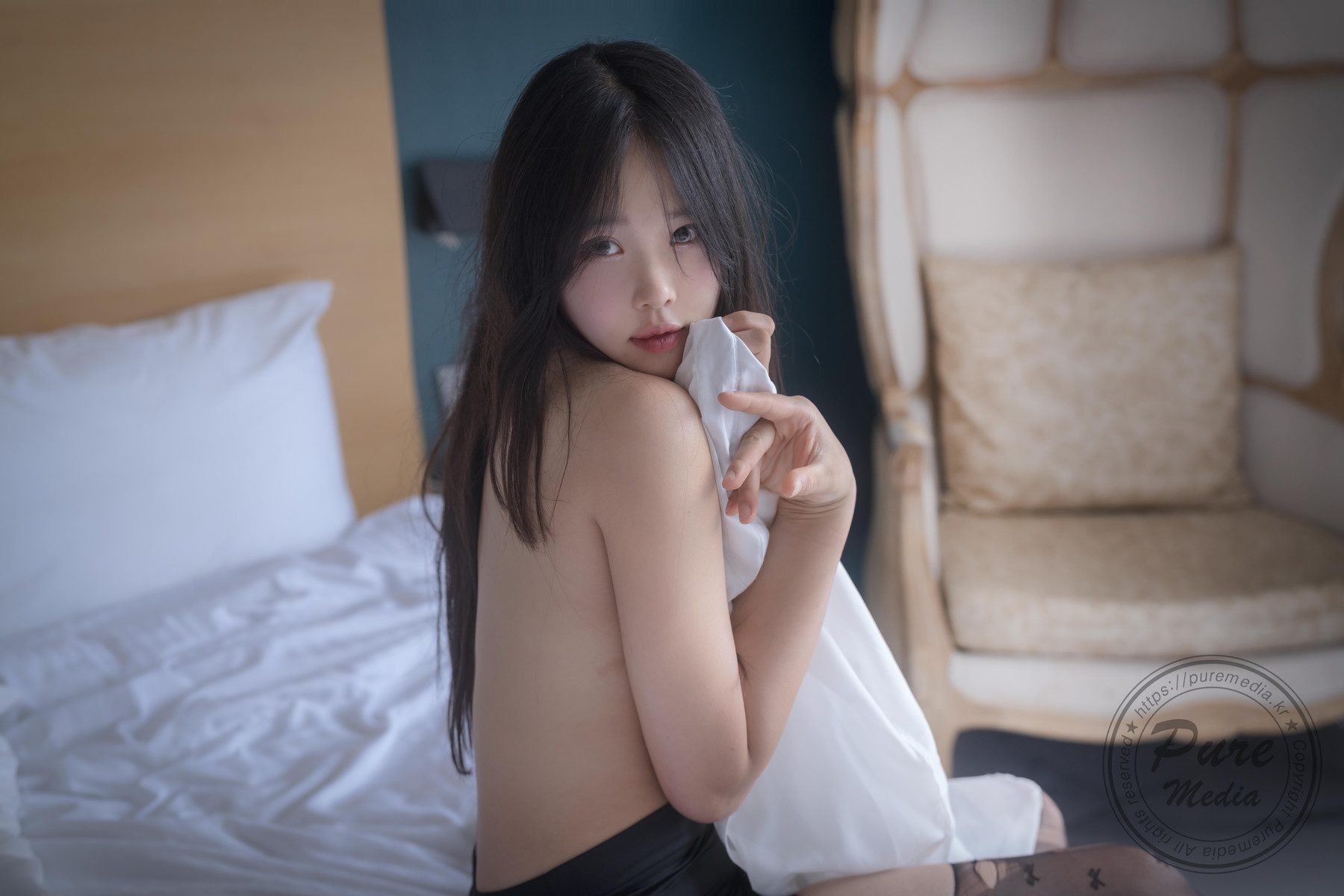 SoU-소유-PURE-MEDIA-Vol252-Basic-Instinct-038-The-Manager-is-Mine-Set02-04-23