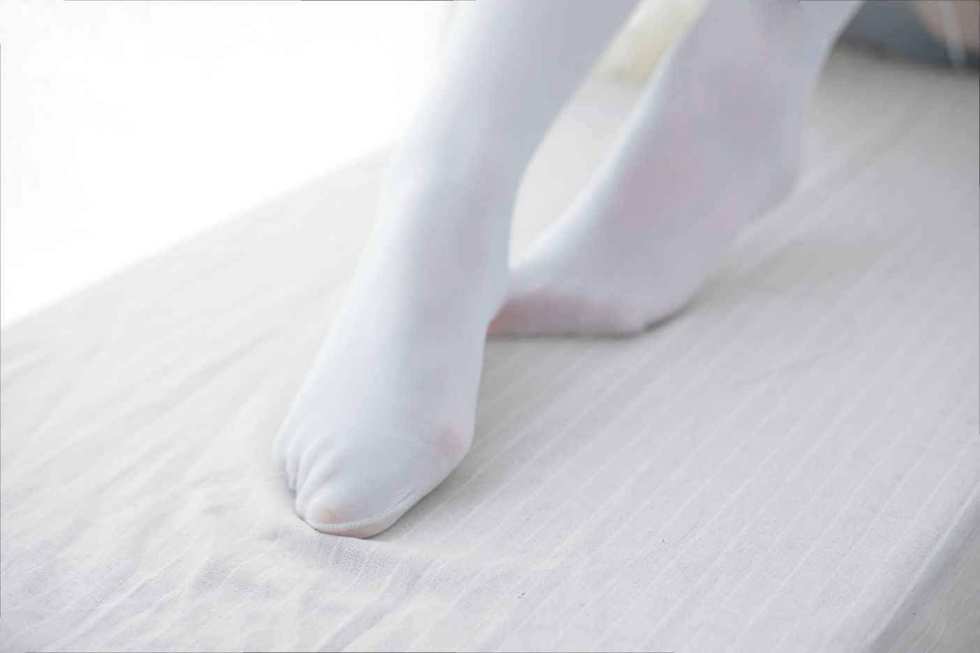 少女秩序写真-vol015-白丝米色短裙47P-01-10