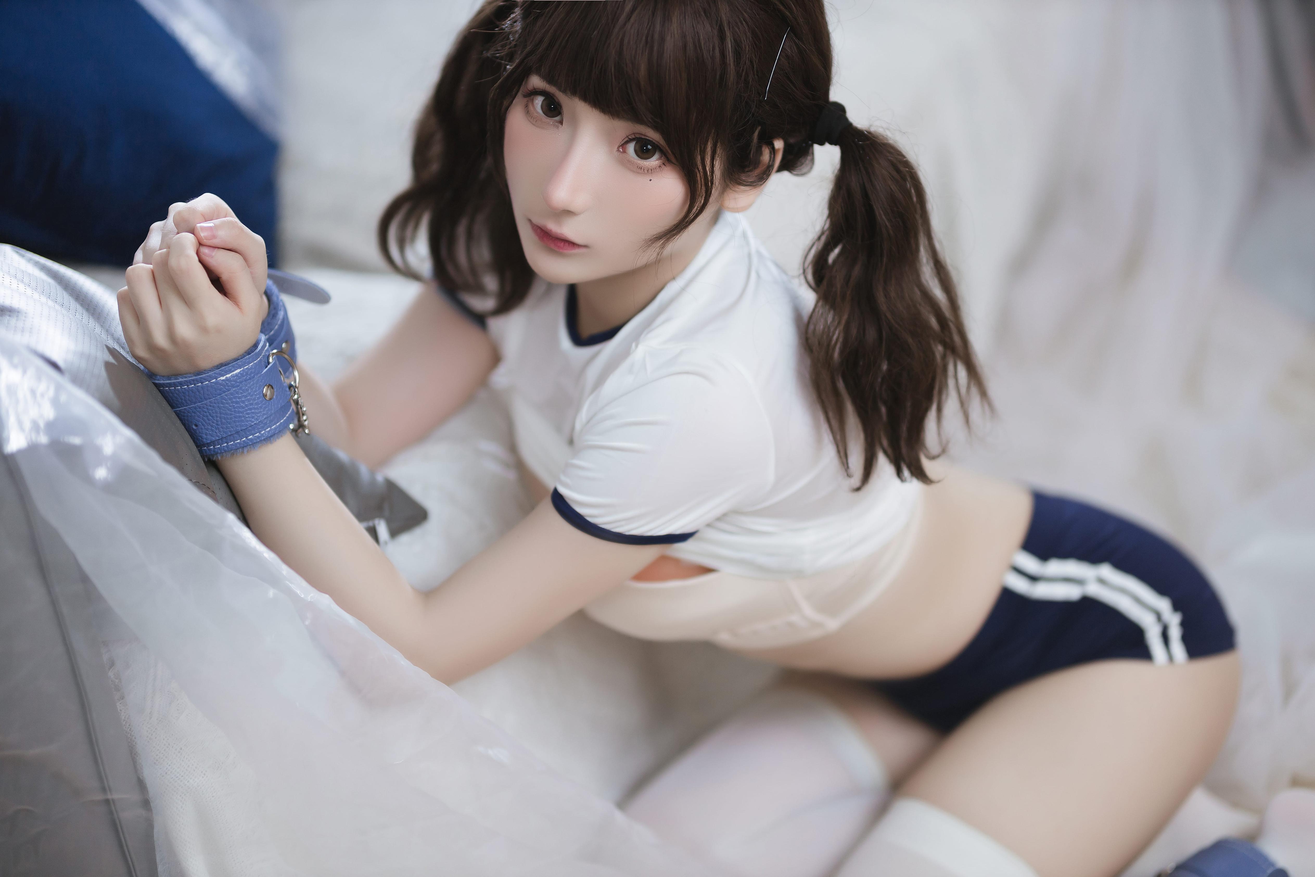 NO005-是三不是世w-束缚-37P-44MB-09-06