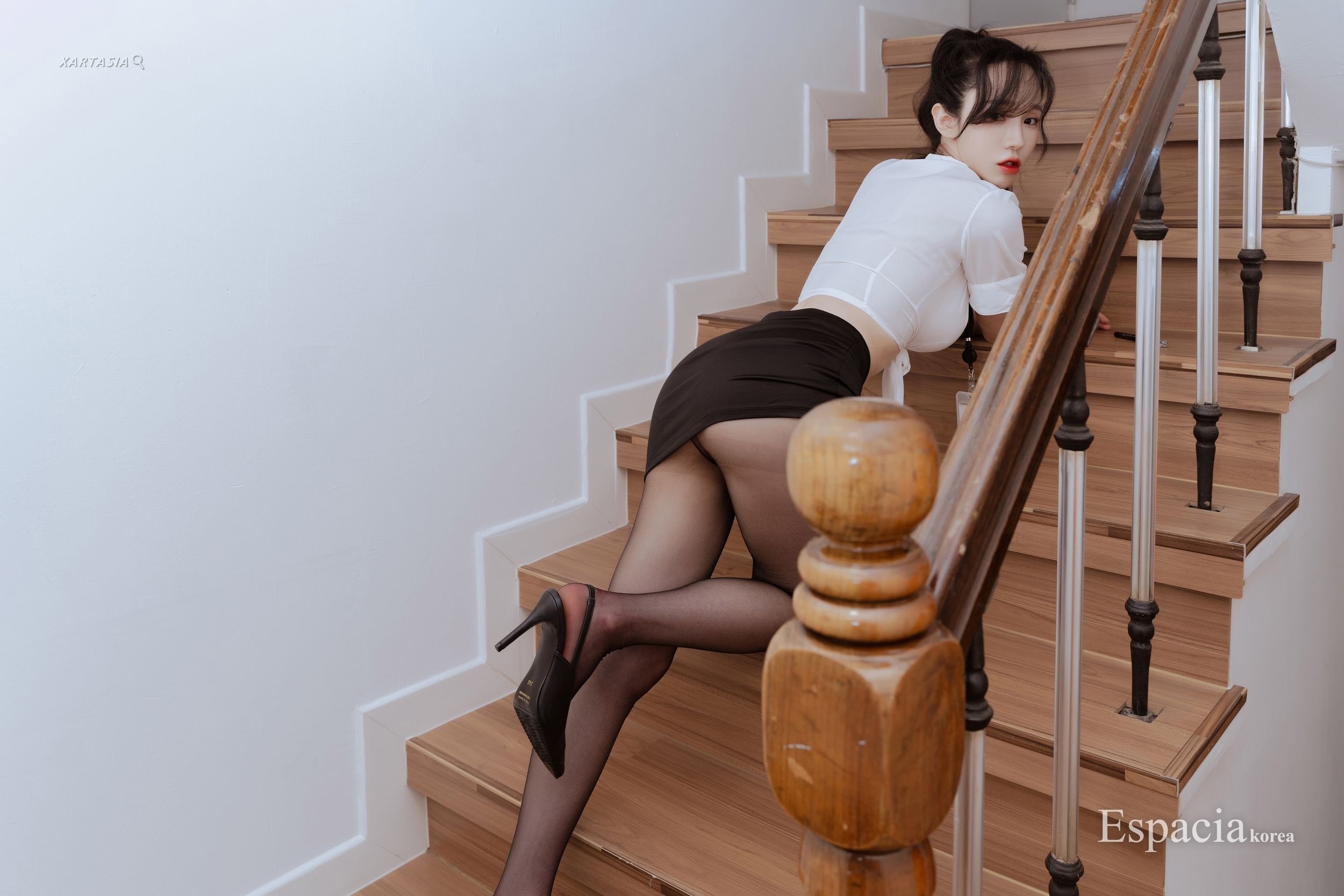 Espacia-Korea-EHC-074-YUNHA-50P-08-12