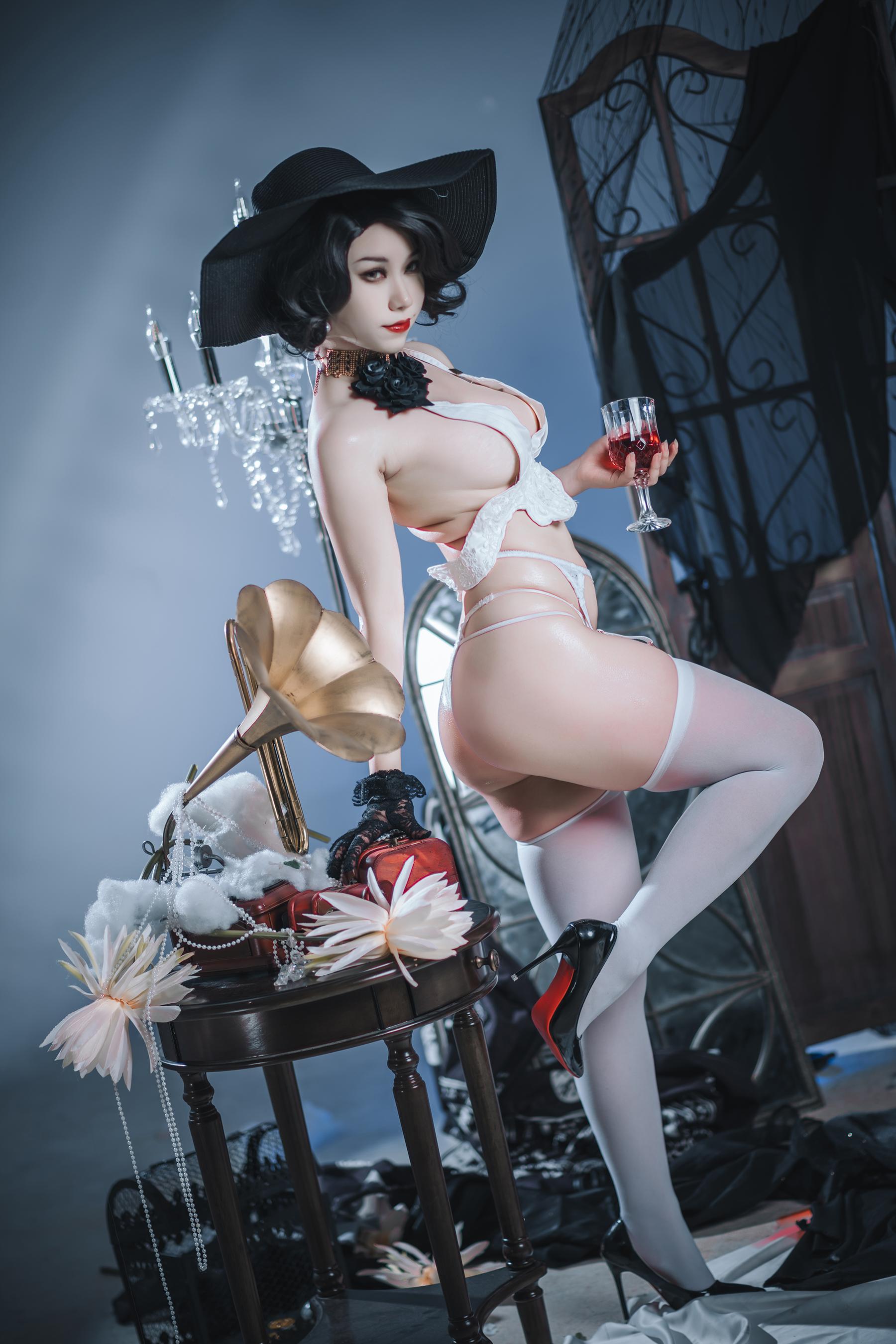 000-01-是一只熊仔吗-一北亦北-八尺夫人-50P-12962-MB-08-22