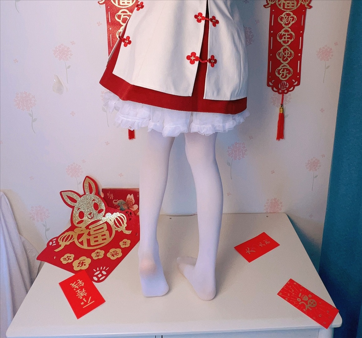 白丝奶糖酱---新年女仆-108P-108P-38759-MB-20240824j-08-25