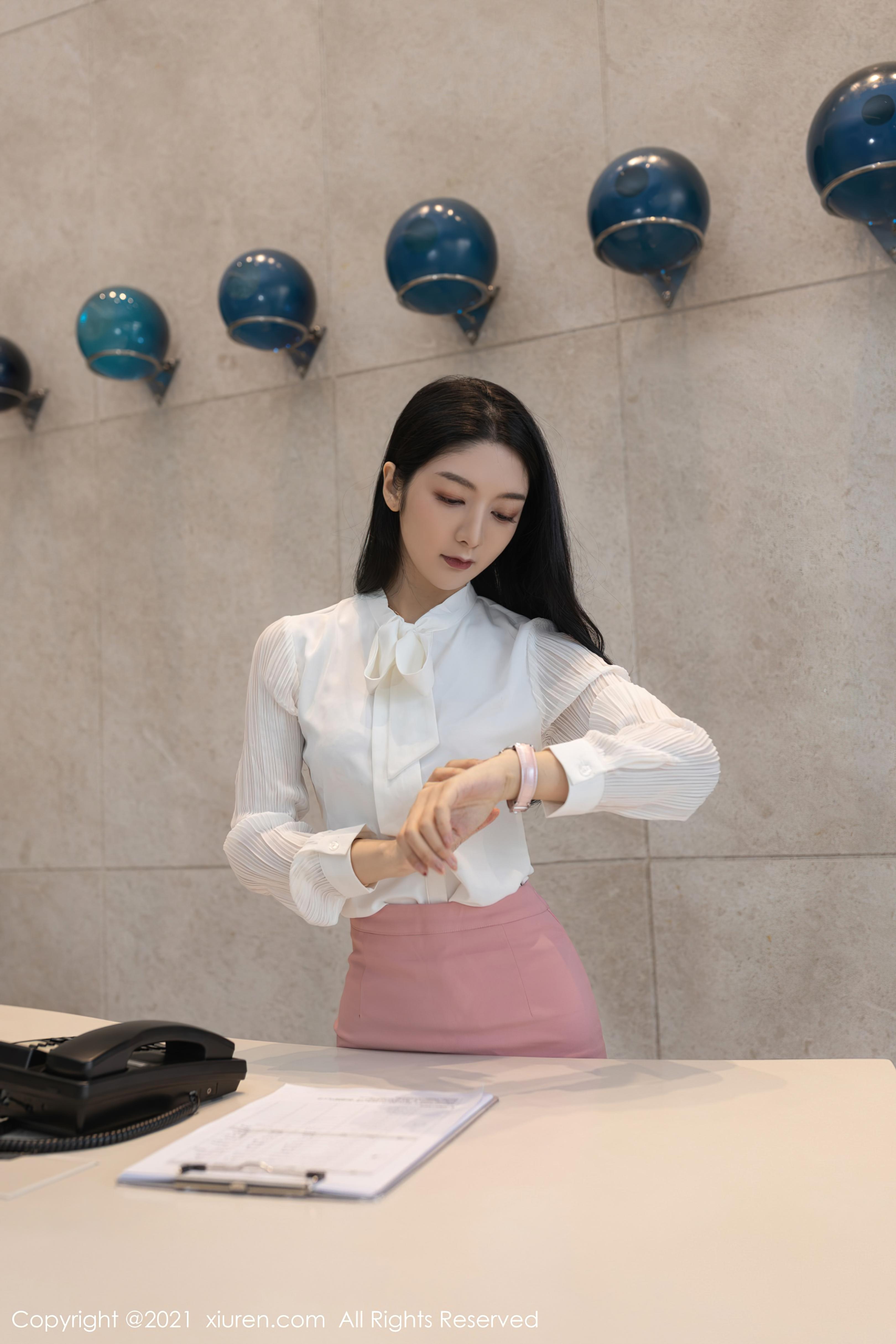 126-XIUREN秀人网-20210917-NO3966-Angela00-66P-57261-MB-08-24