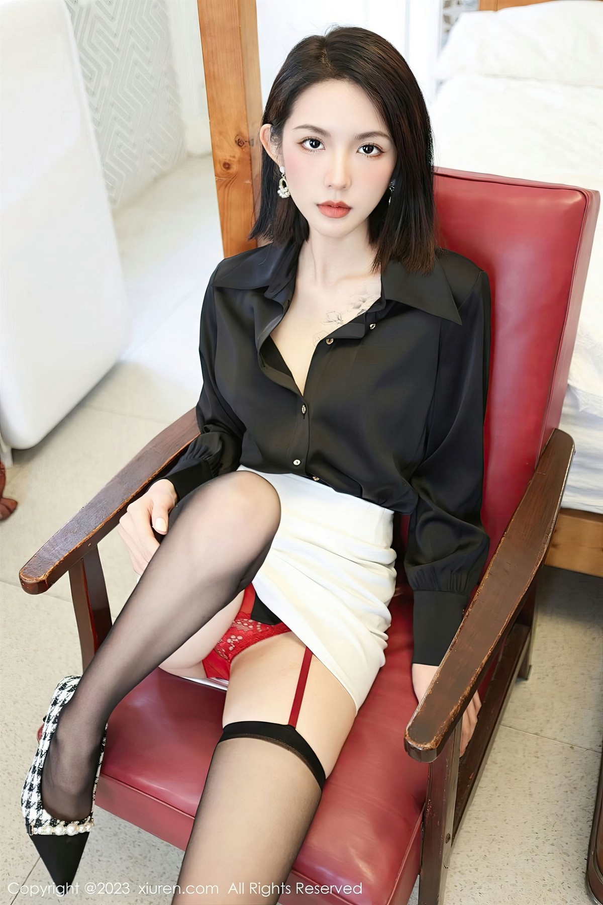 XiuRen秀人网-No6356-乔一一QiaoYiyi-01-01