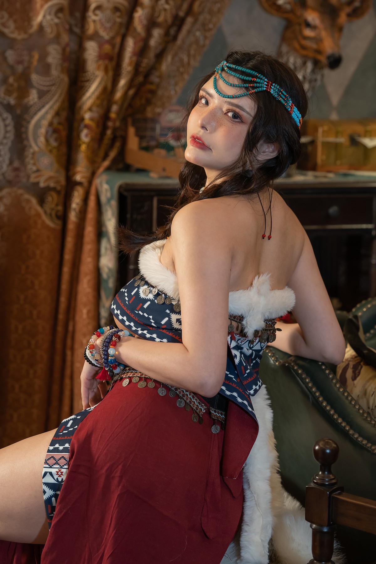 Cosplay-夏小秋秋秋-雀斑少女-10-23